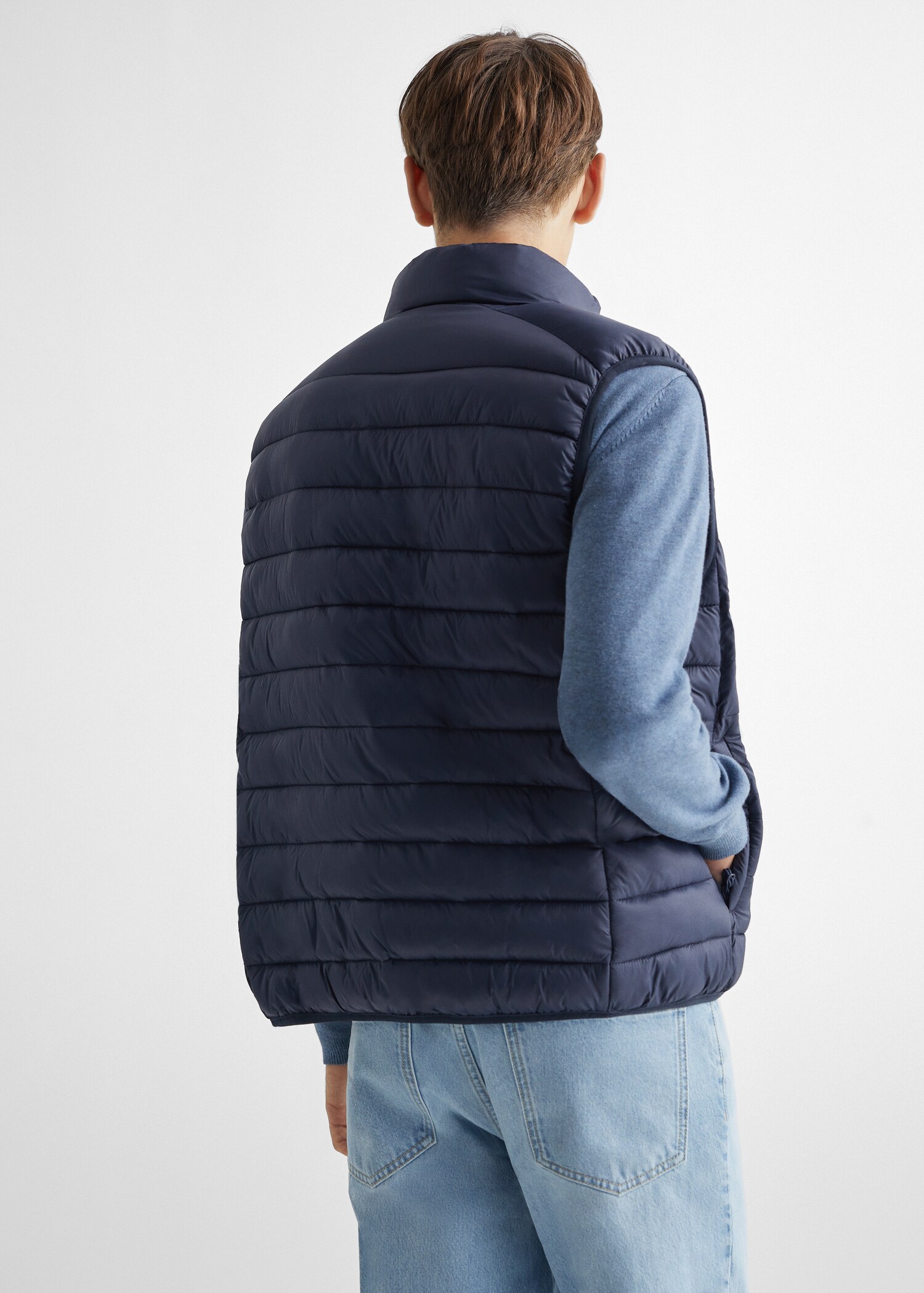 Quilted gilet - Reverse of the article