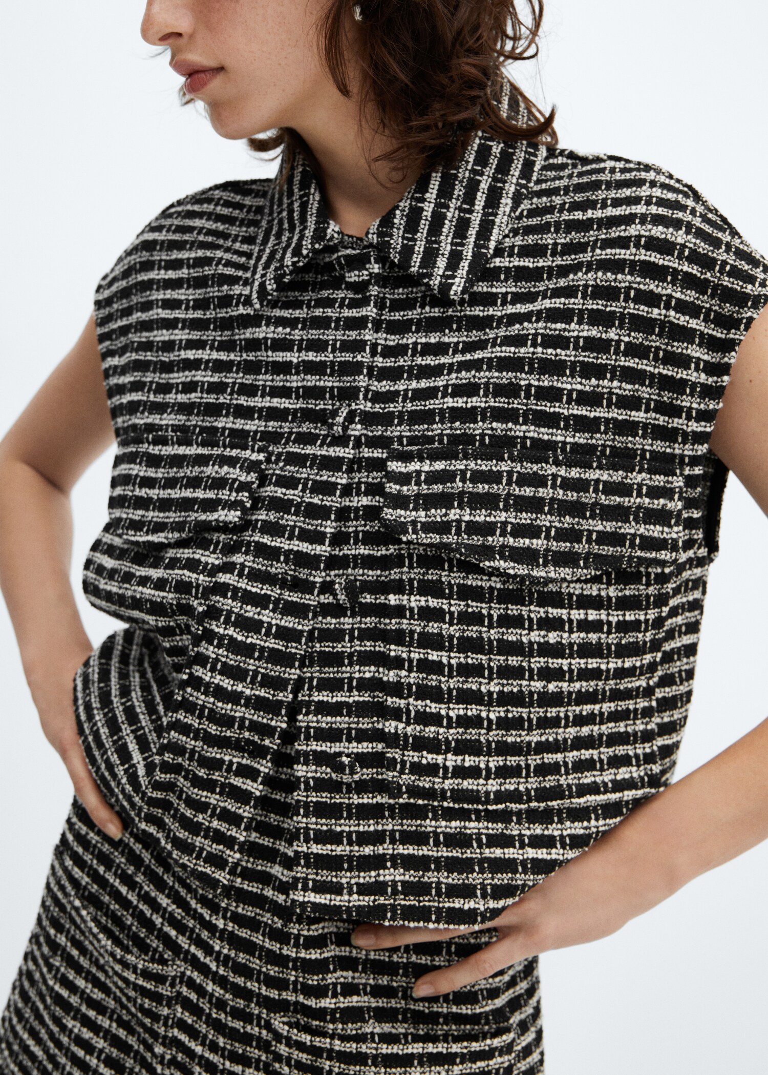 Oversized tweed  gilet - Details of the article 6