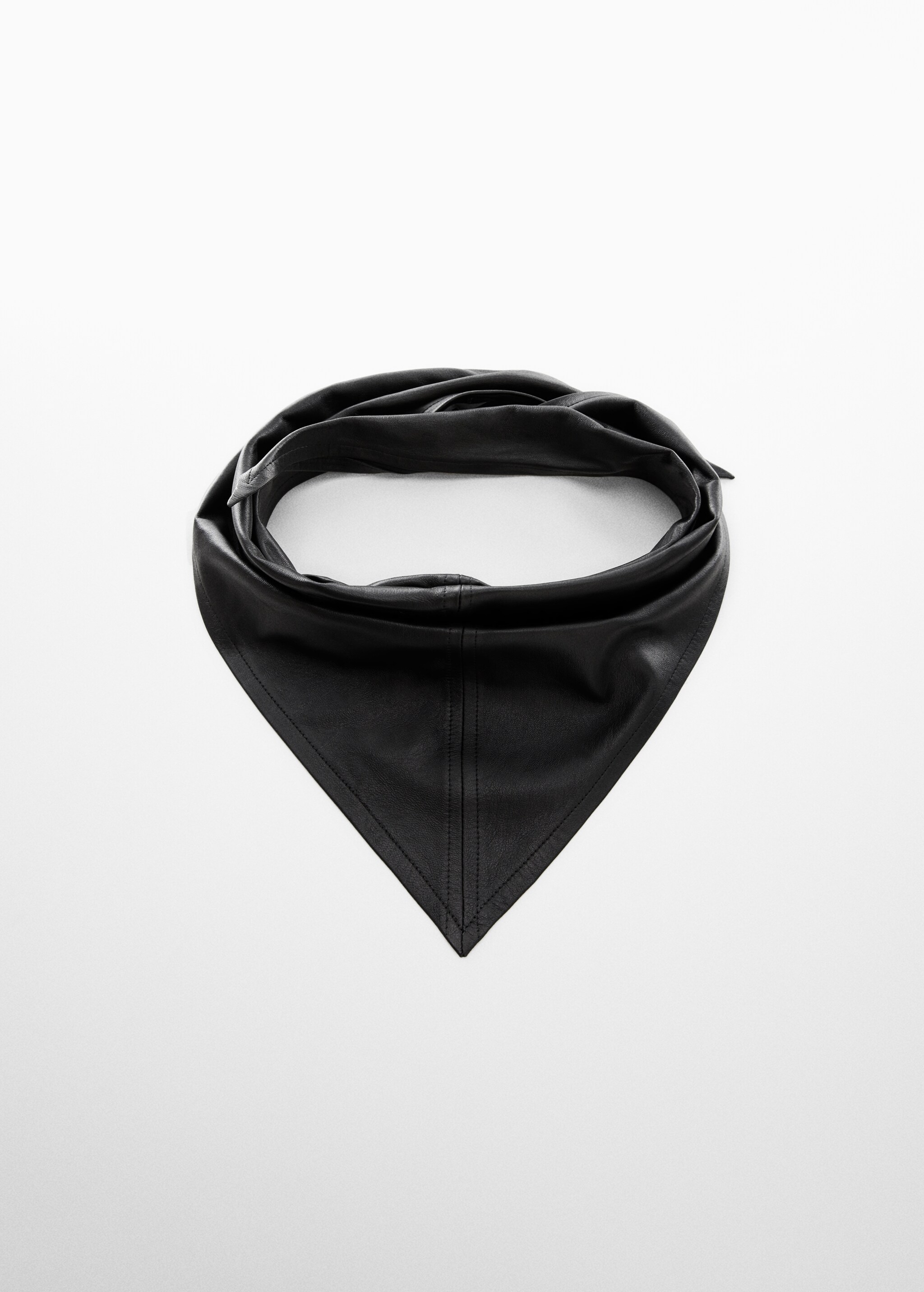 100% leather handkerchief - Article without model