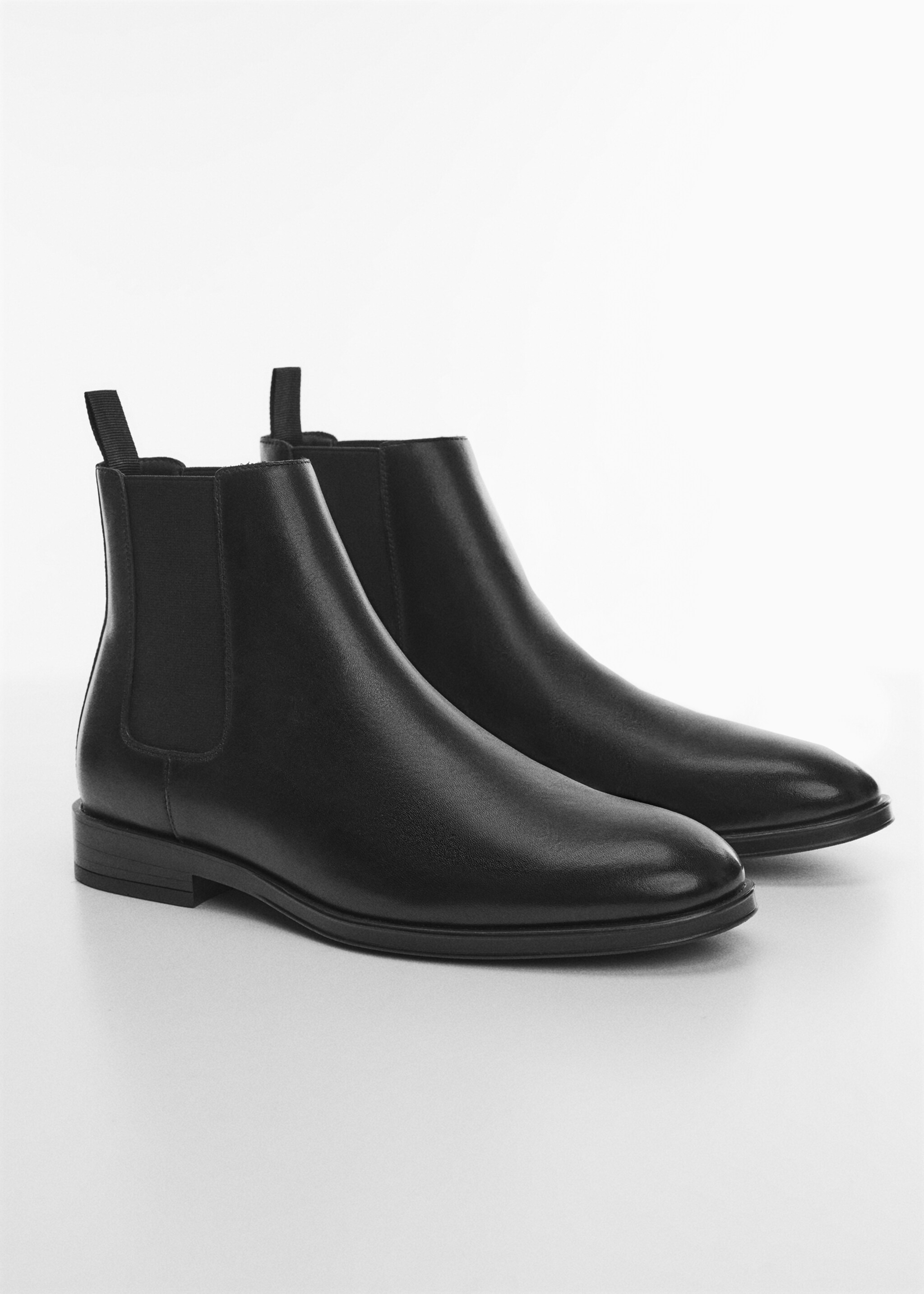 Chelsea Boots aus poliertem Leder - Mittlere Ansicht