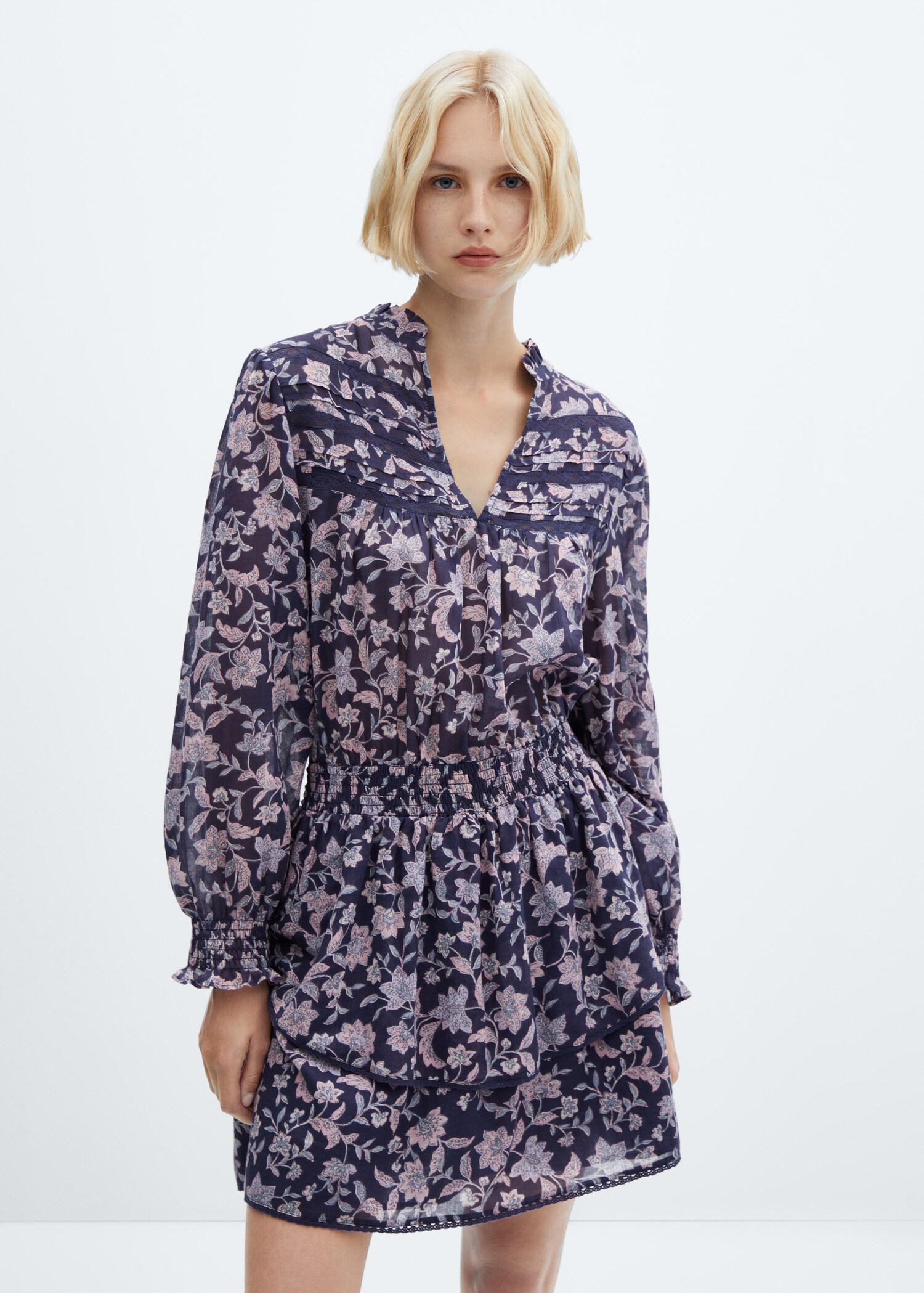 Floral ruffled dress - Medium plane