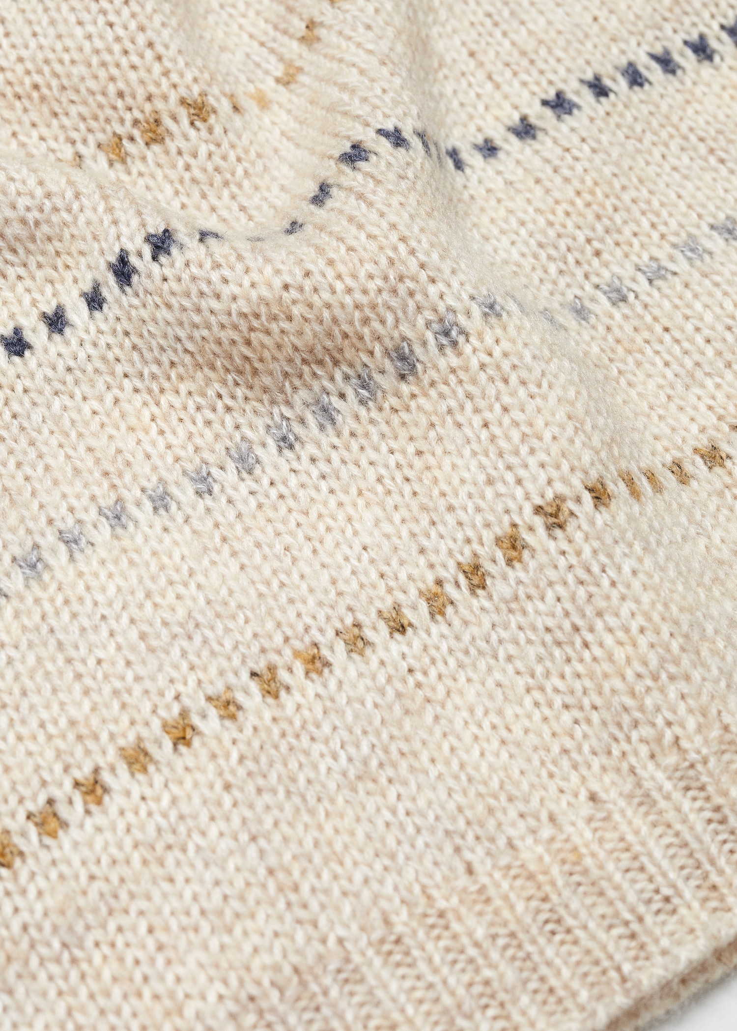 Braided knitted sweater - Details of the article 0