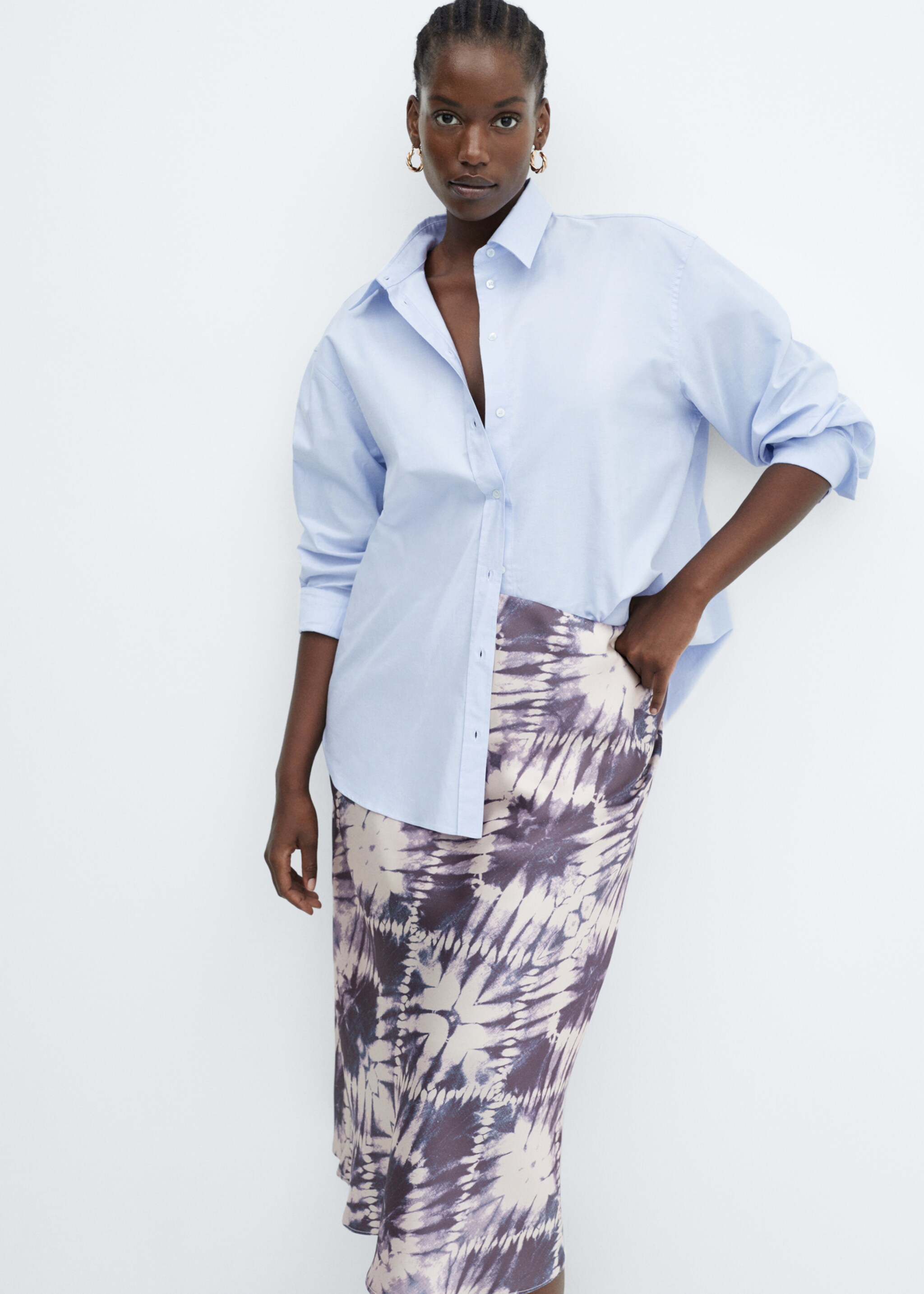 Satin tie-dye skirt - Details of the article 4, Light/Pastel Purple. Ref: 57096021-00.