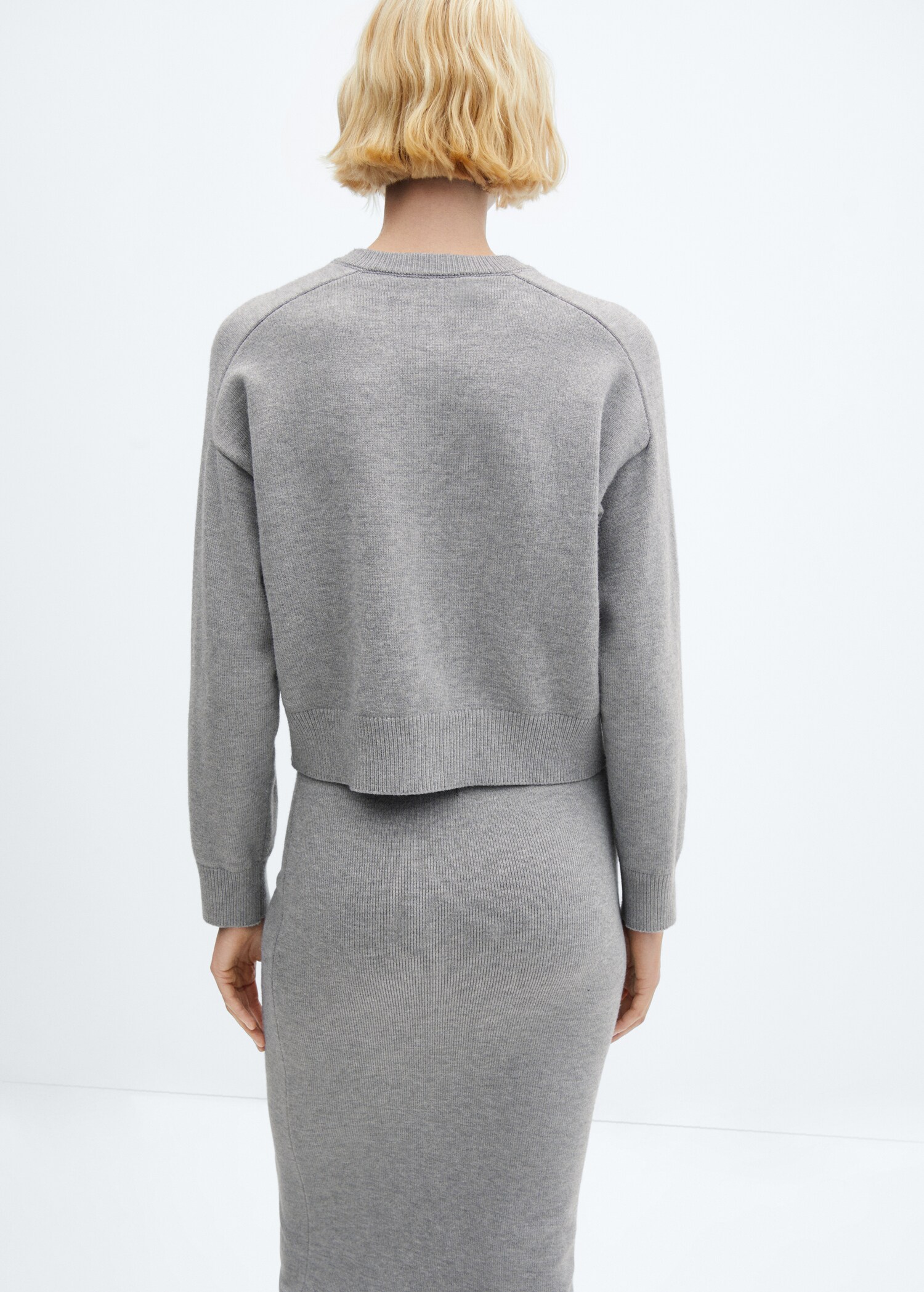 Decorative seams cardigan - Reverse of the article