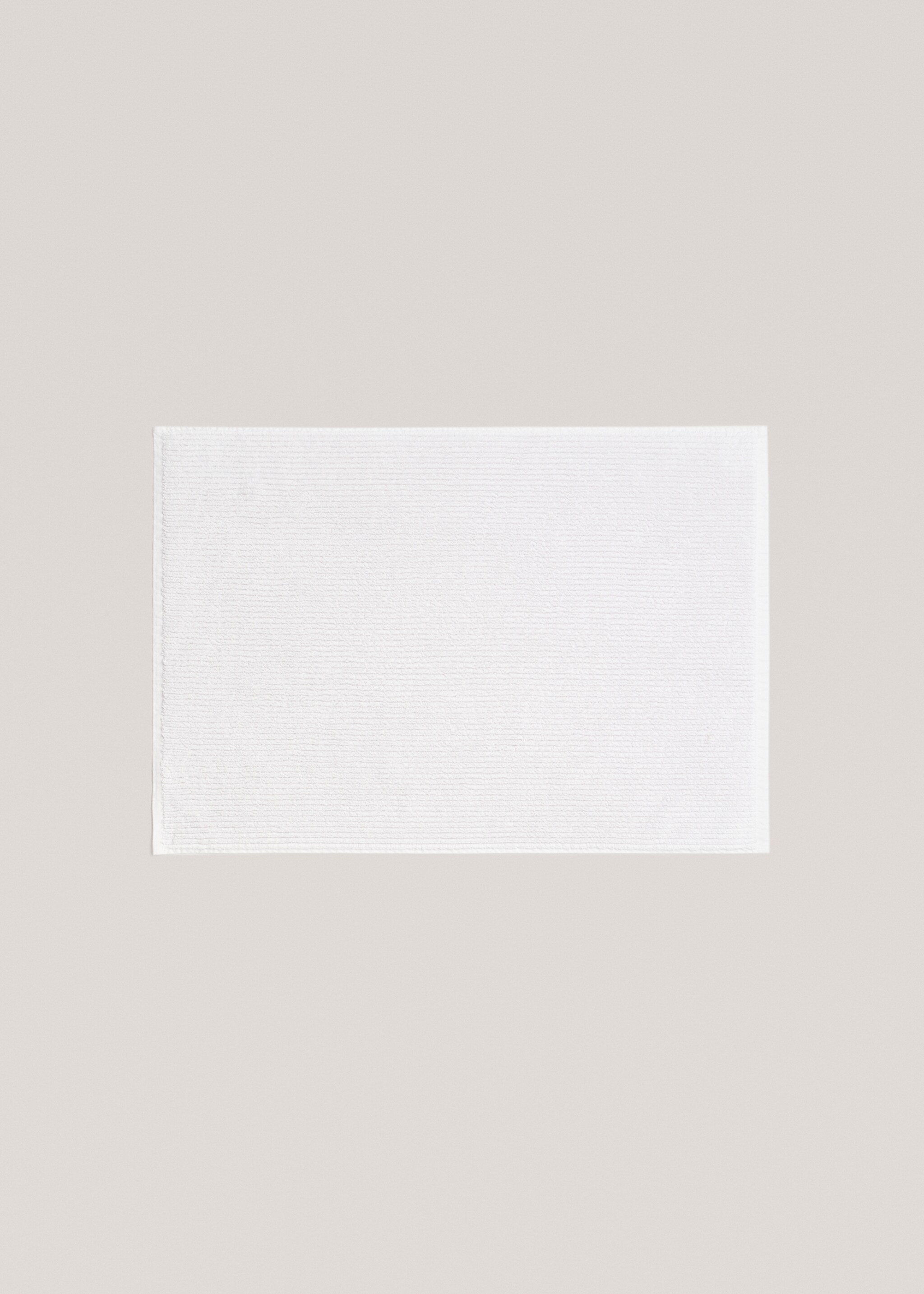 Soft cotton bath mat 50x70cm - Article without model