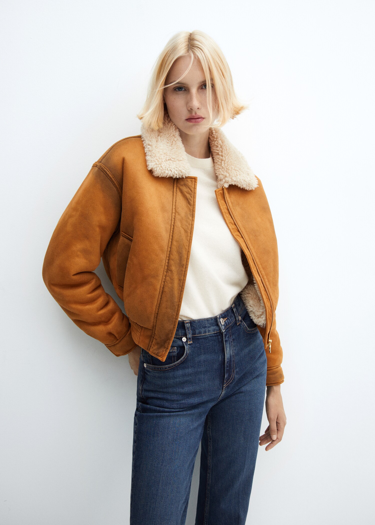 Worn-effect shearling jacket - Medium plane