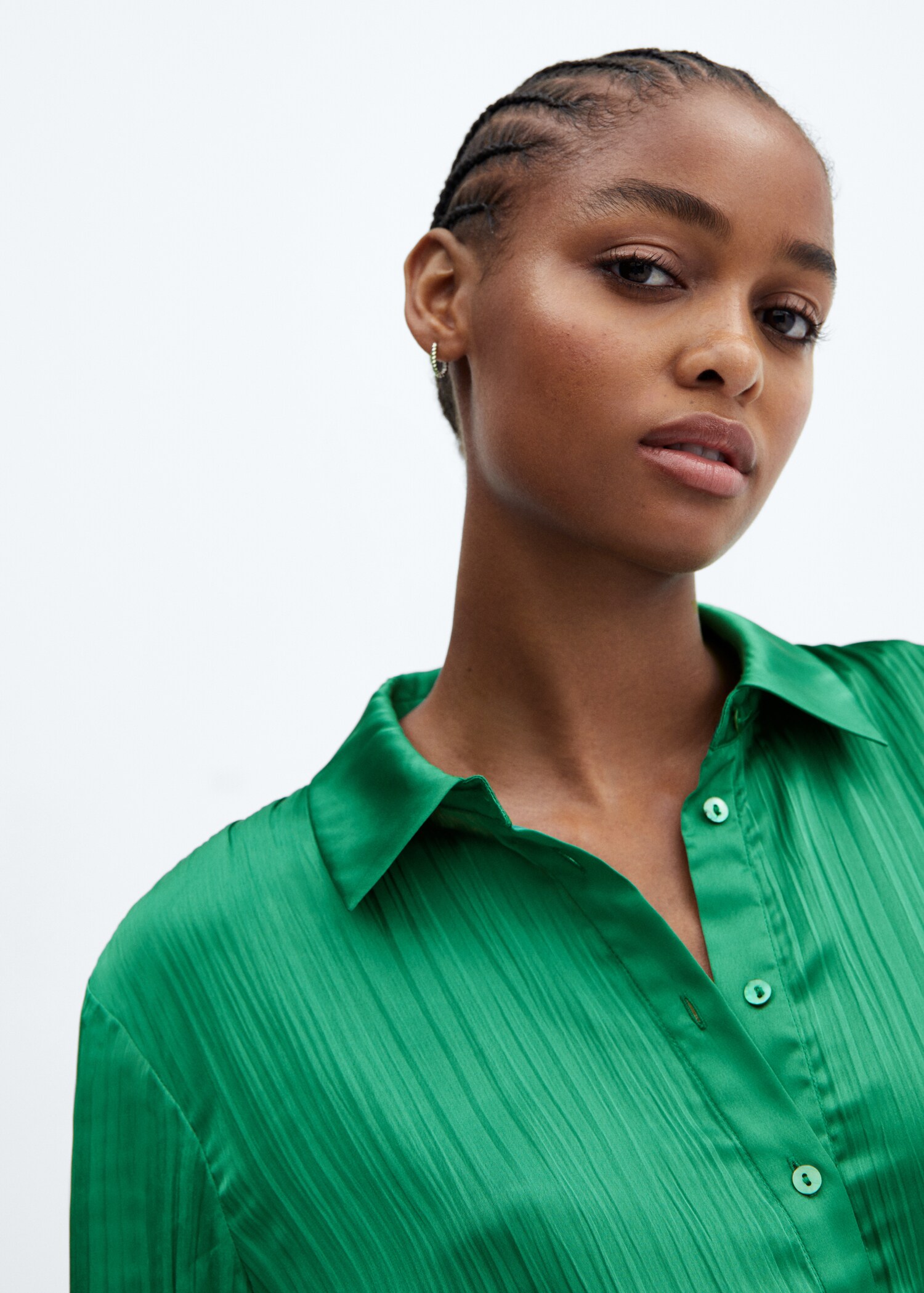 Satin pleated shirt - Details of the article 1