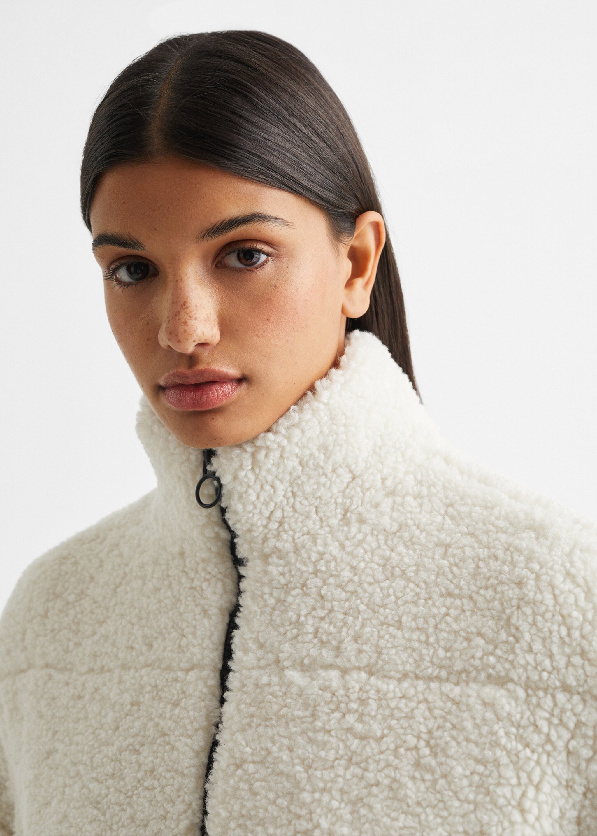 Cappotto collo pelliccia di pecora - Dettaglio dell'articolo 1