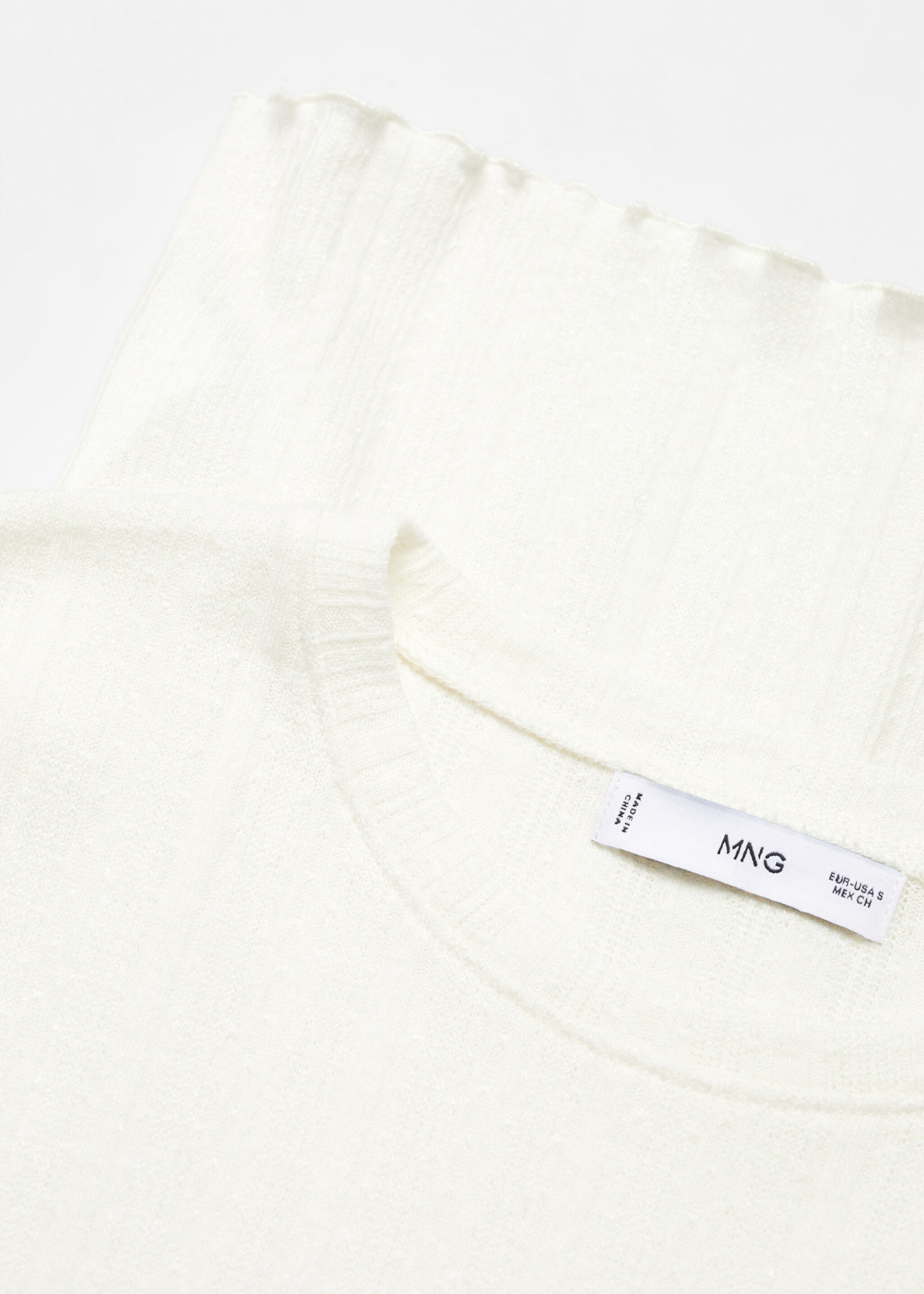 Long-sleeved knitted t-shirt - Details of the article 8, White. Ref: 57098266-00.