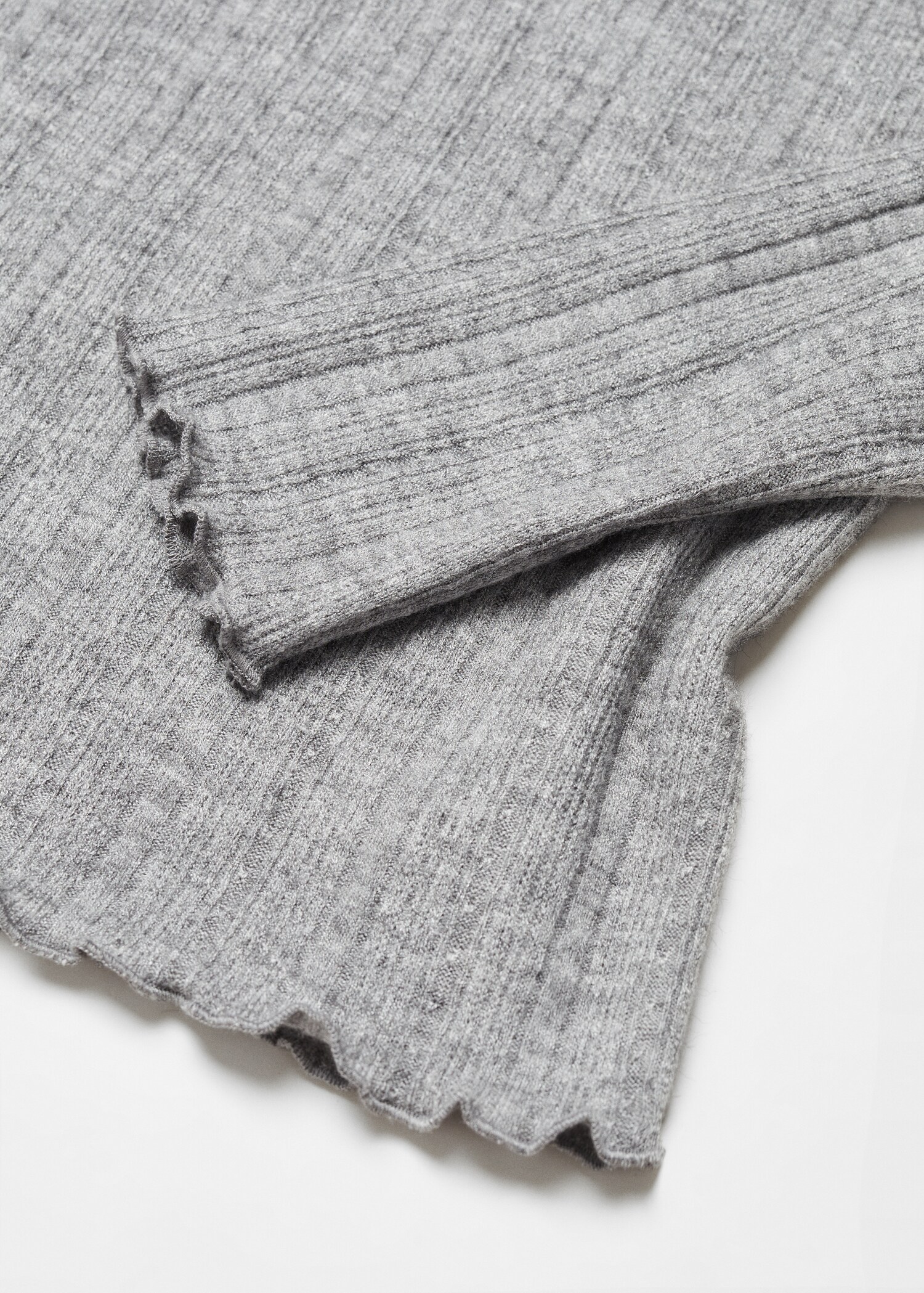 Long-sleeved knitted t-shirt - Details of the article 8