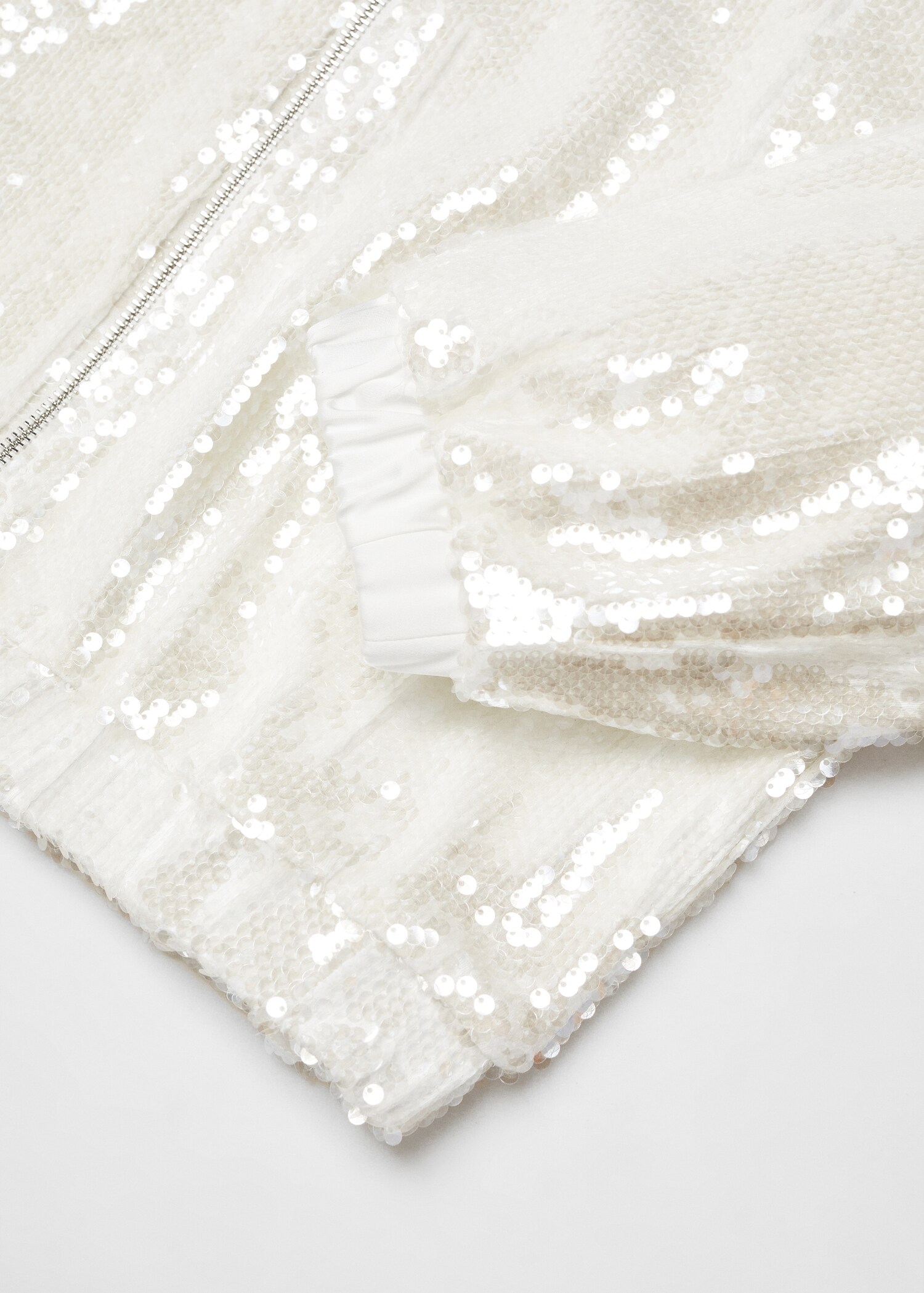 Sequined bomber - Details of the article 8