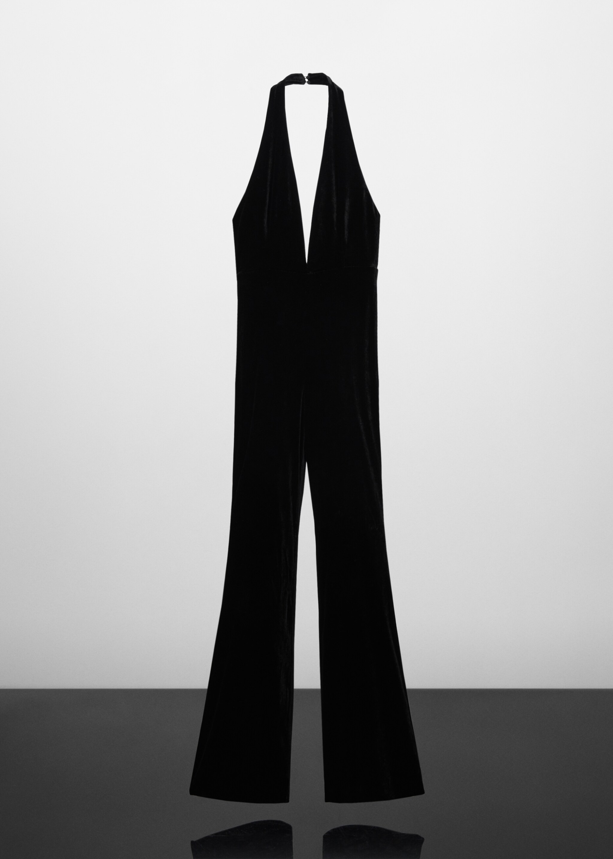 Halter-neck velvet jumpsuit - Article without model