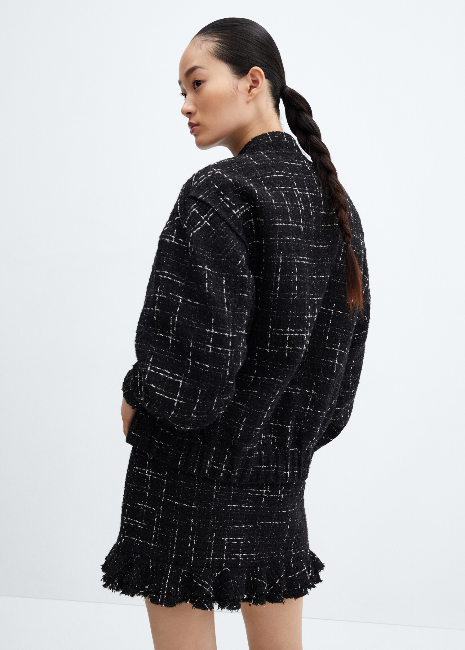 Ruffled tweed skirt - Reverse of the article