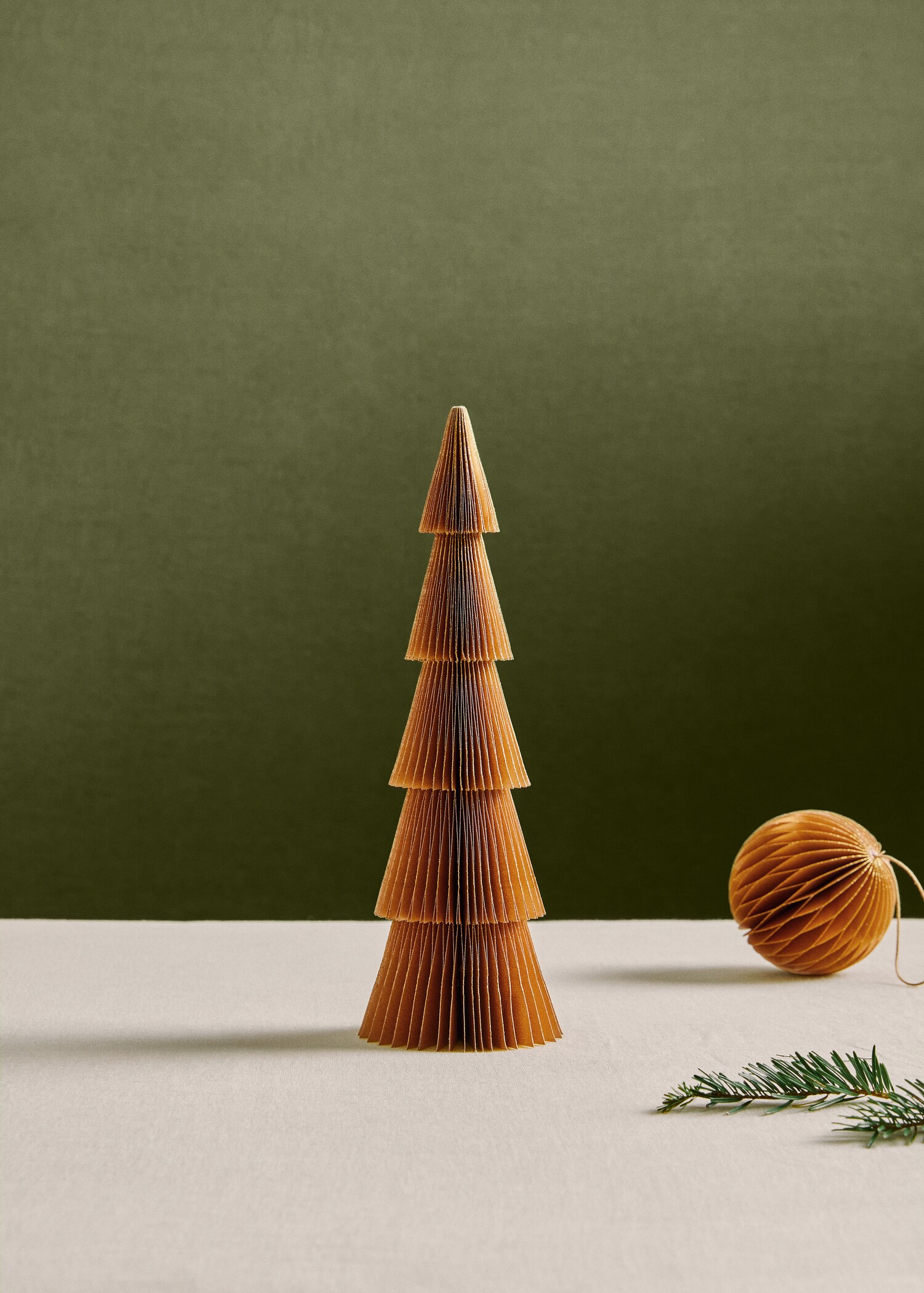 Christmas tree ornament - Details of the article 7