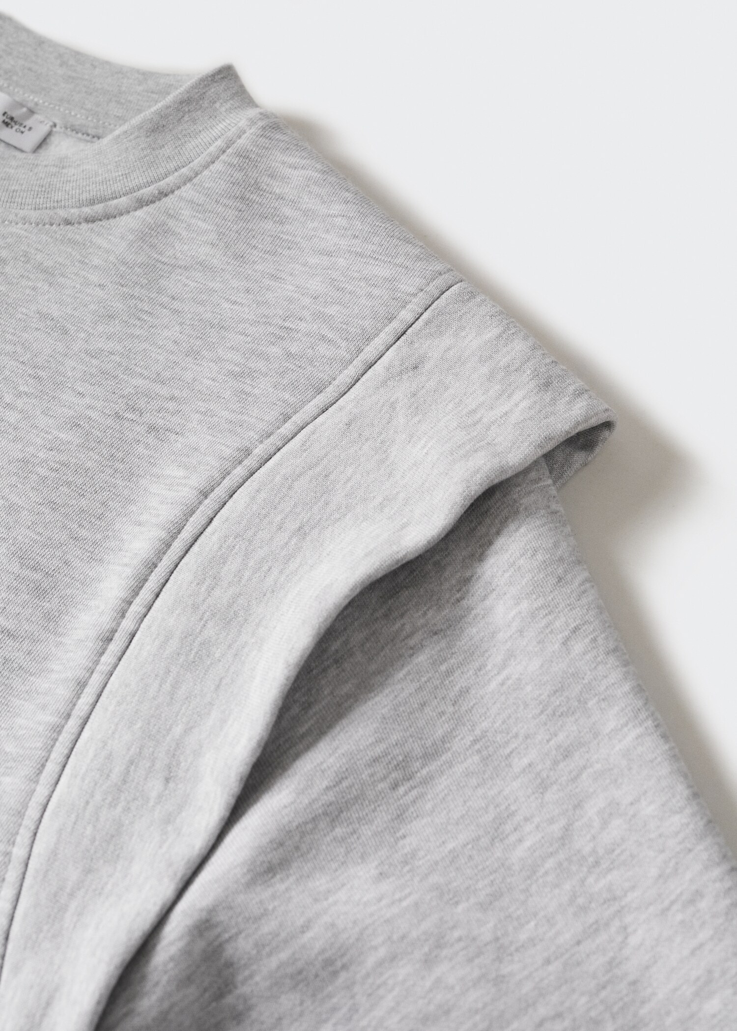 Quilted panels sweater - Details of the article 8