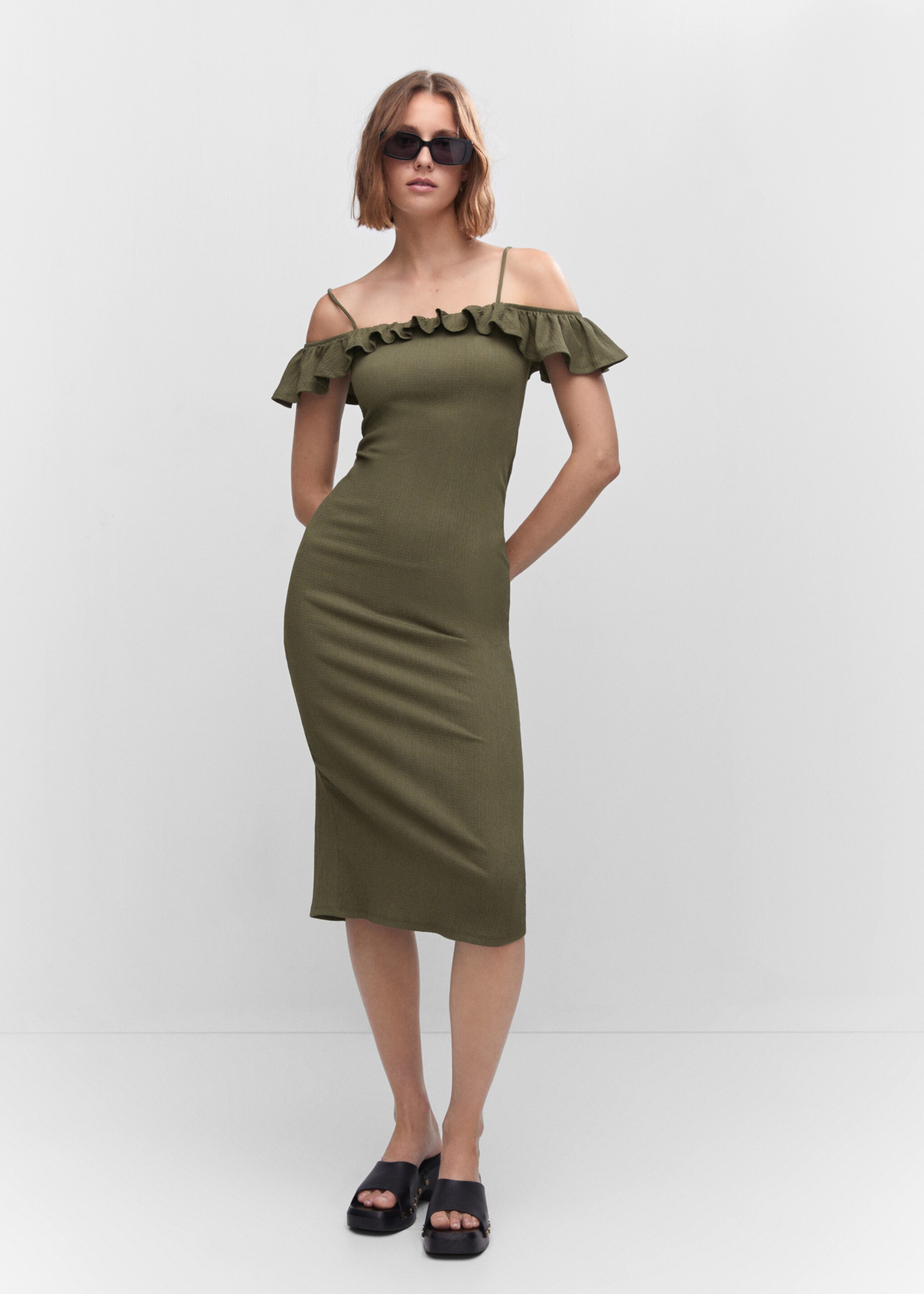 Textured ruffled dress - General plane, Khaki. Ref: 57001083-00.
