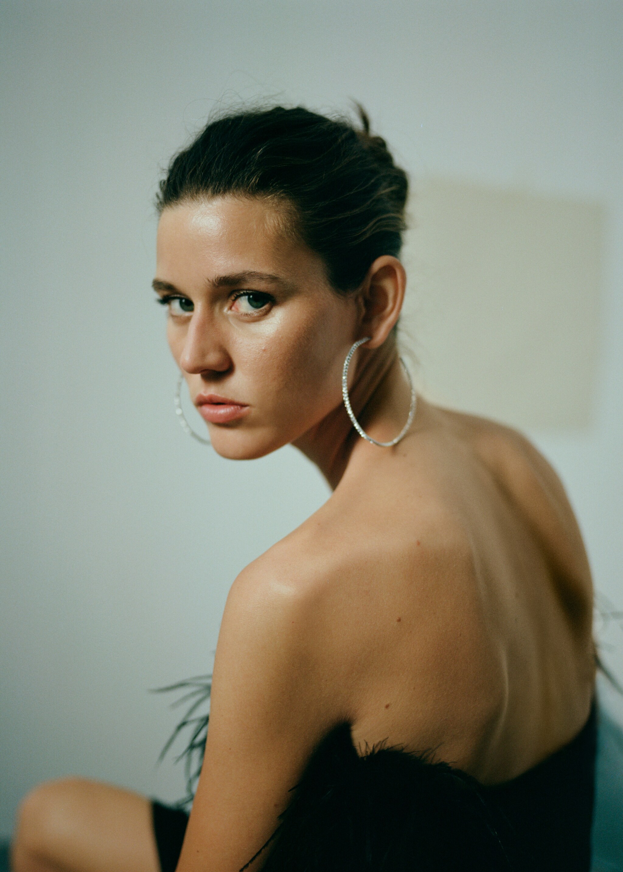 Crystal maxi-hoop earrings - General plane