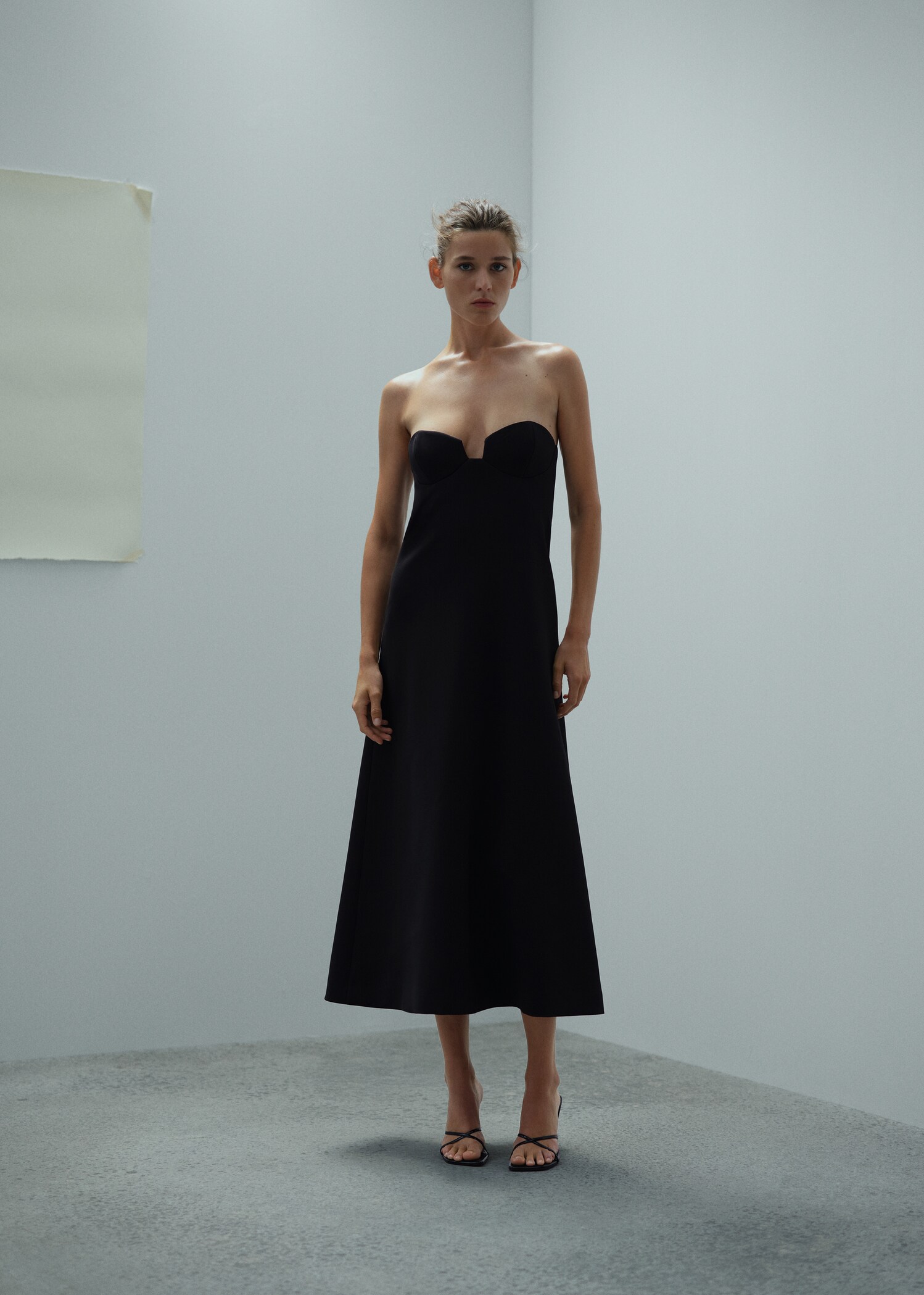 Strapless dress with sweetheart neckline - General plane