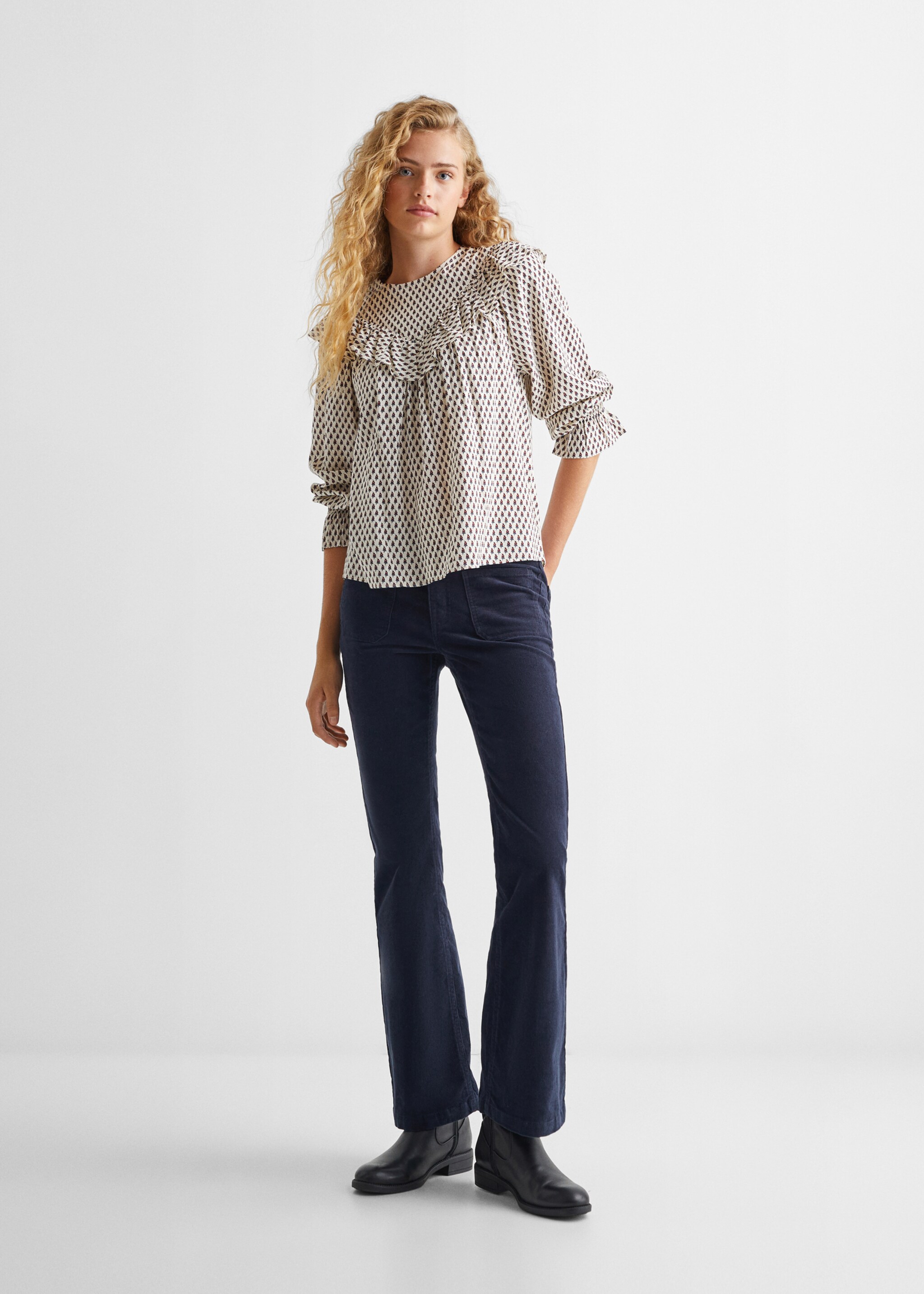 Ruffles printed blouse - General plane