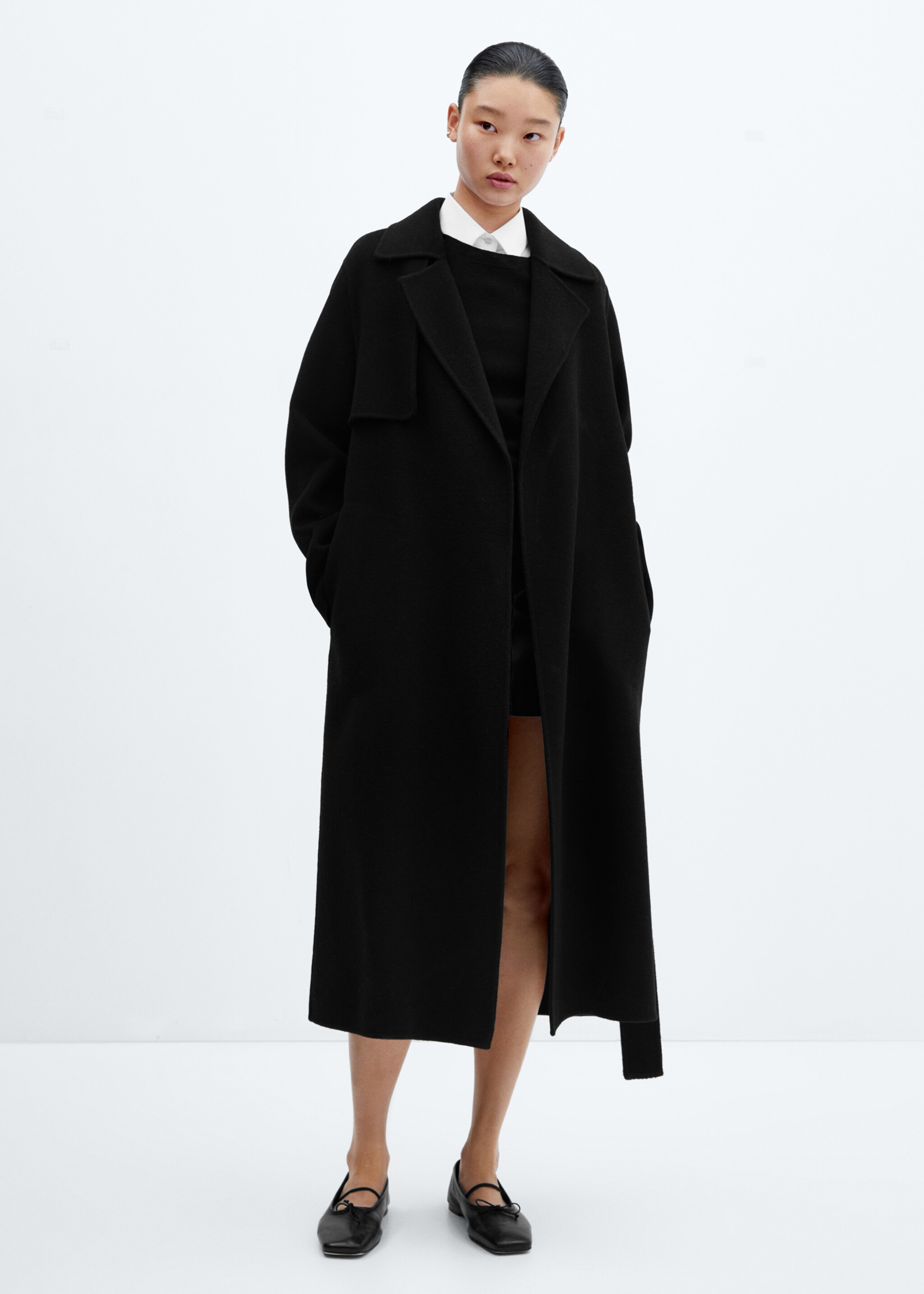Wool coat with handmade belt - General plane