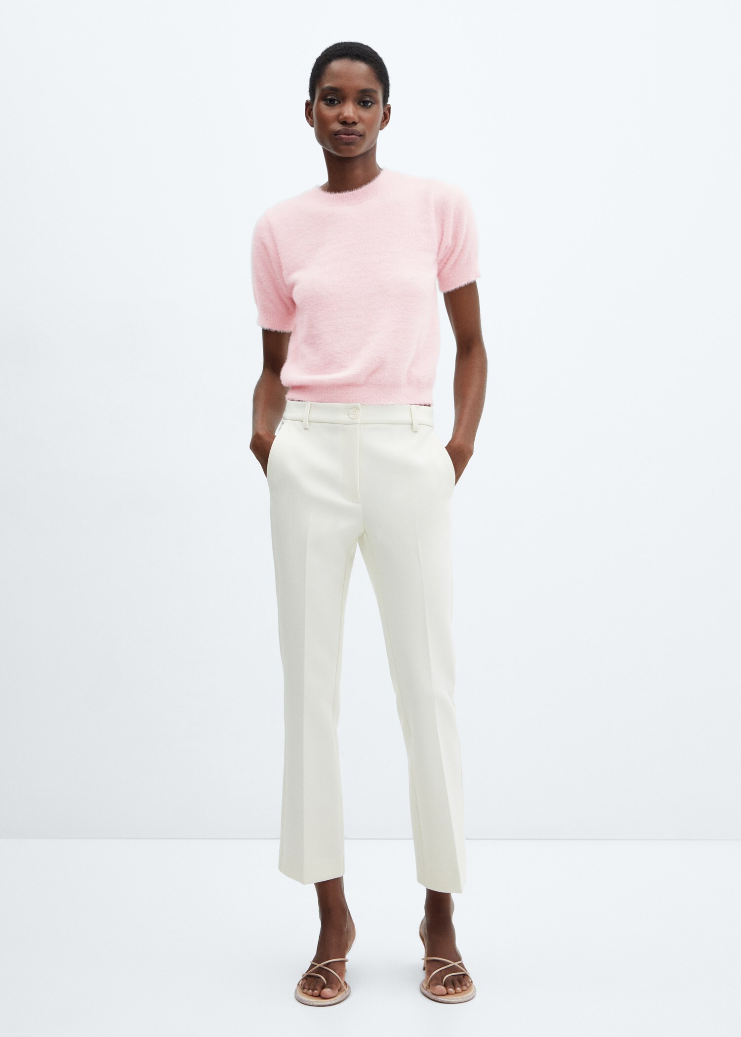 Fur-effect knitted sweater - General plane