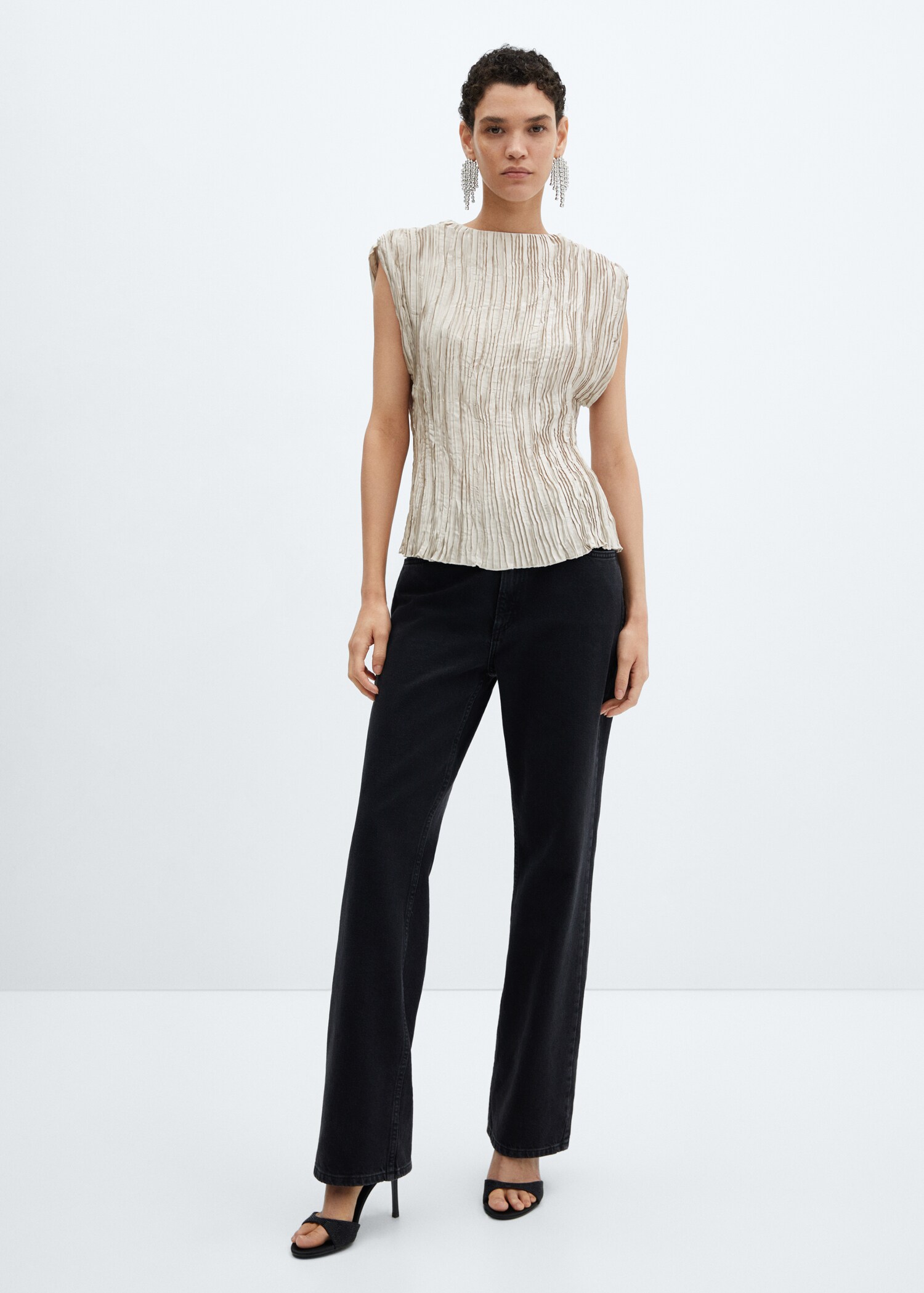 Satin pleated blouse - General plane