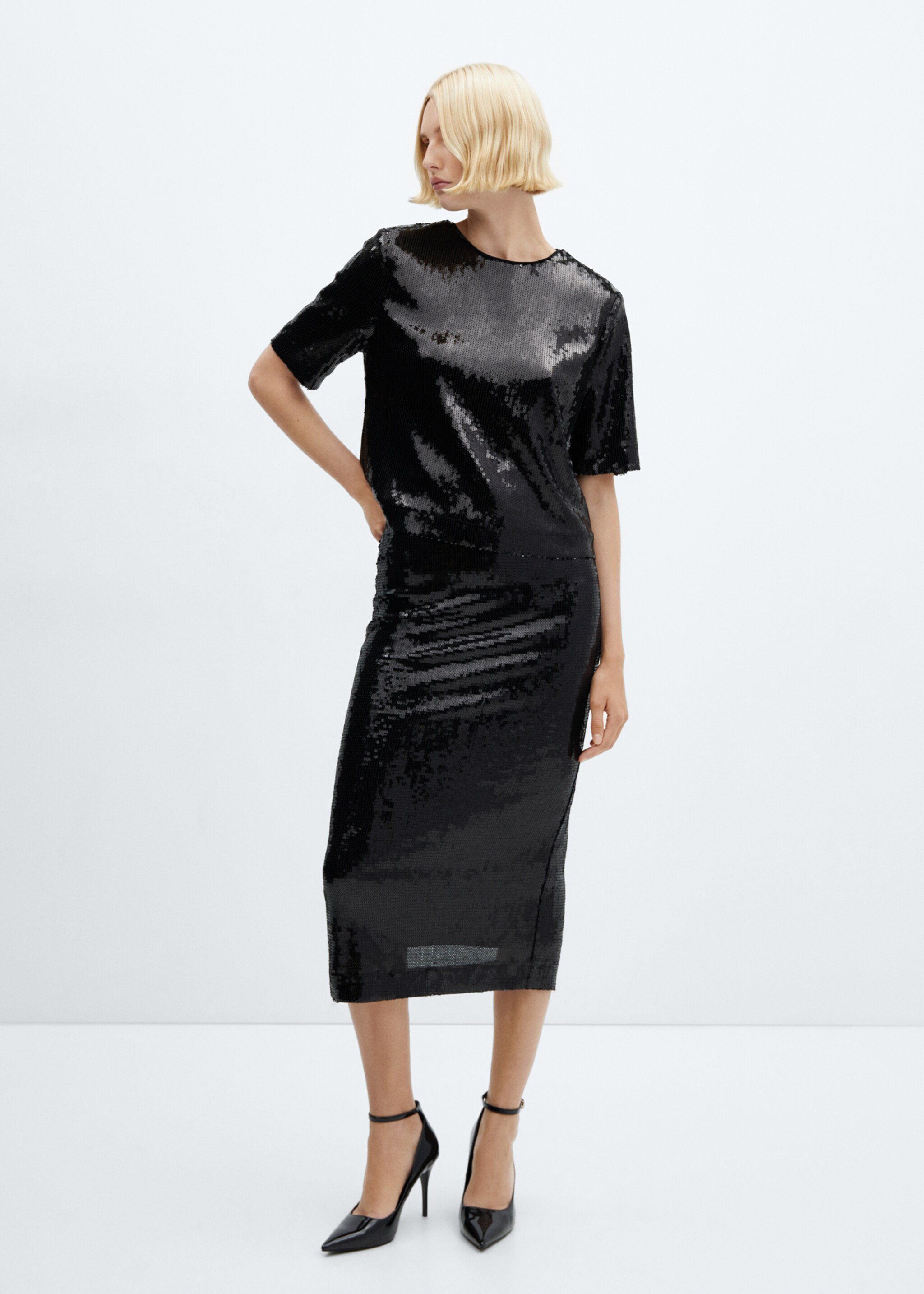 Sequin T-shirt - General plane, Black. Ref: 57009105-00.