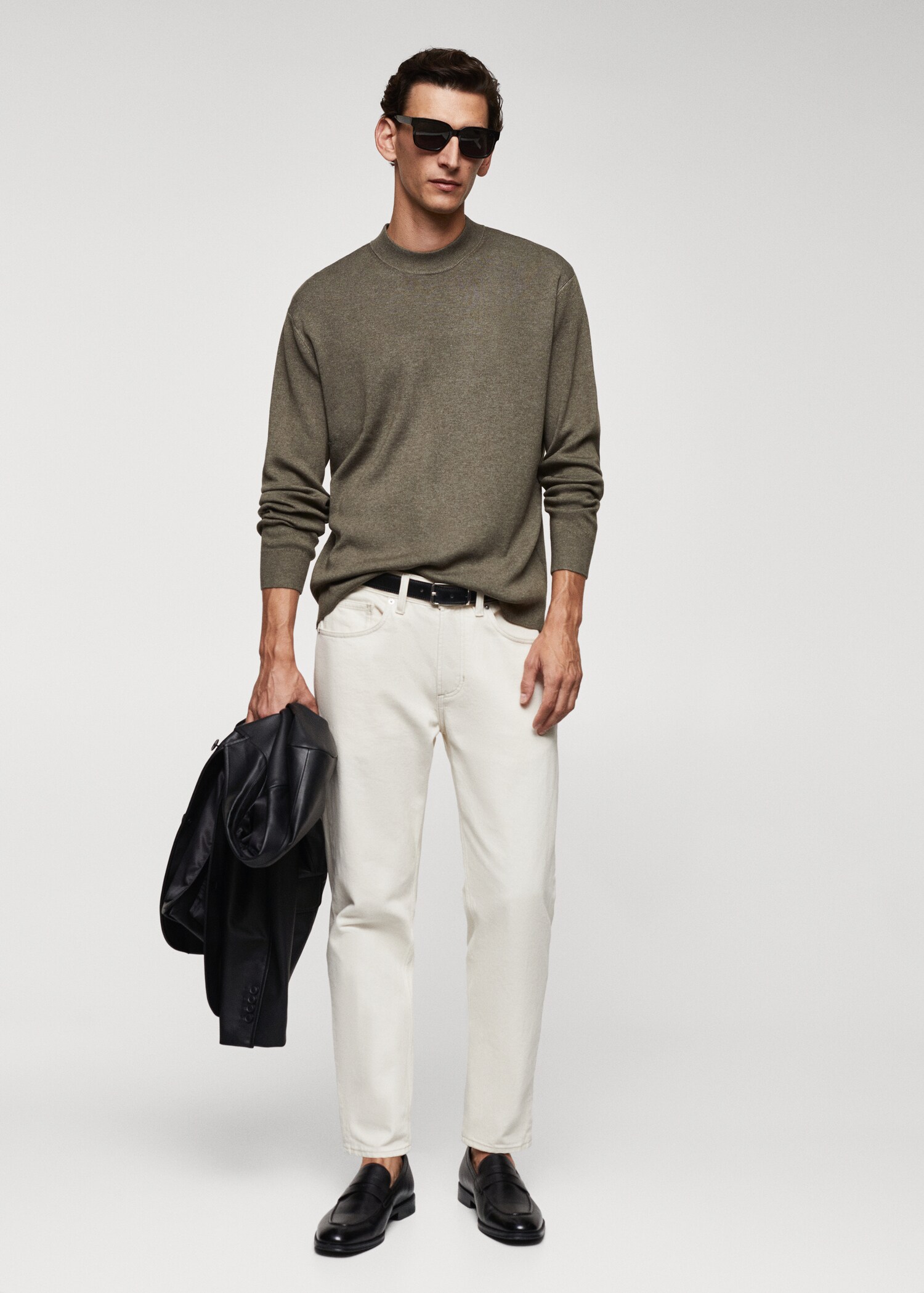 High collar wool sweater - General plane