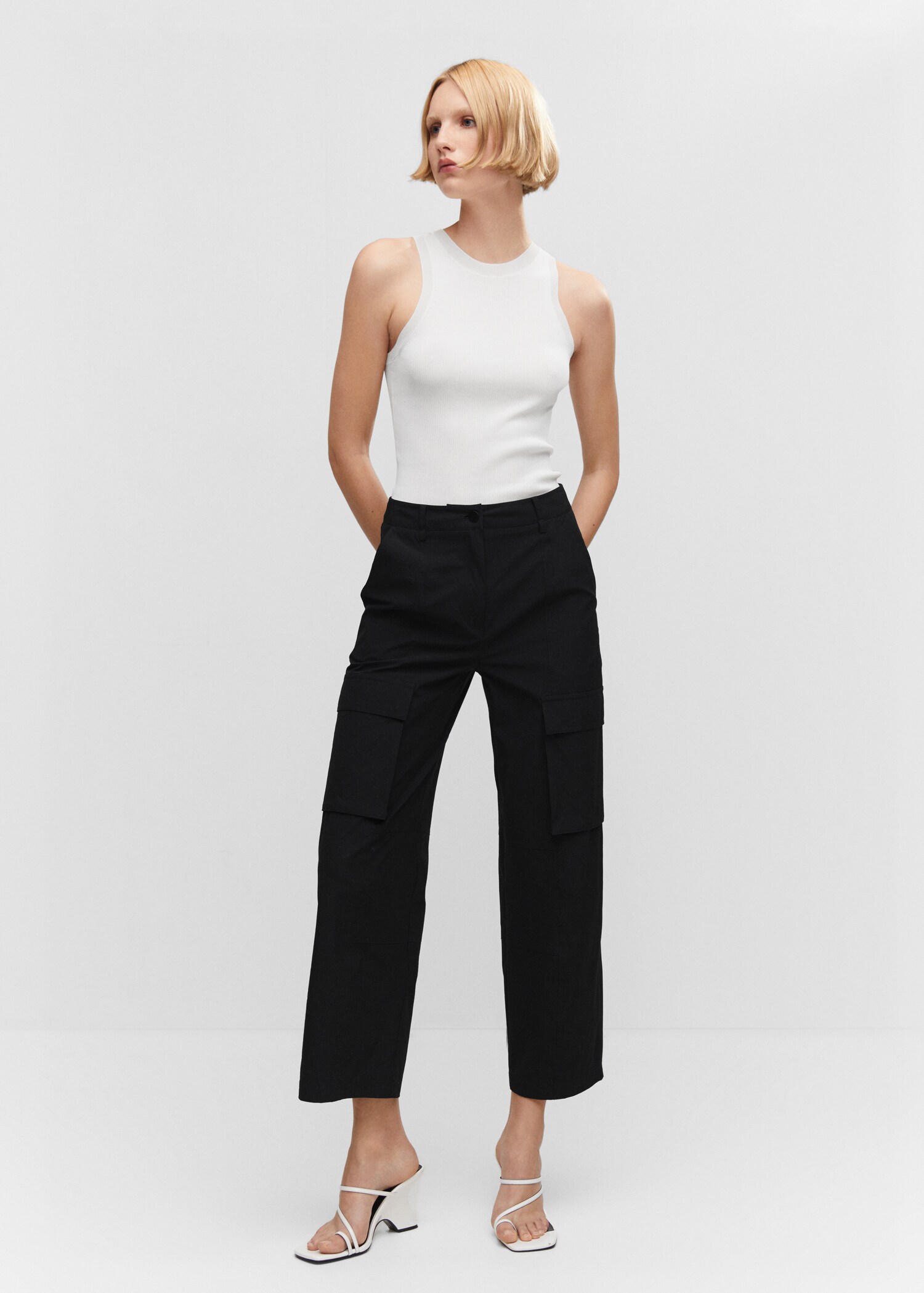 Ribbed knit top - General plane