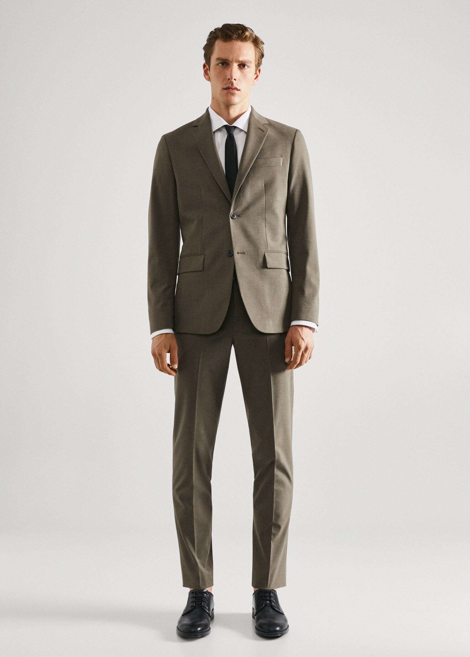 Stretch-fabric slim-fit suit trousers - General plane