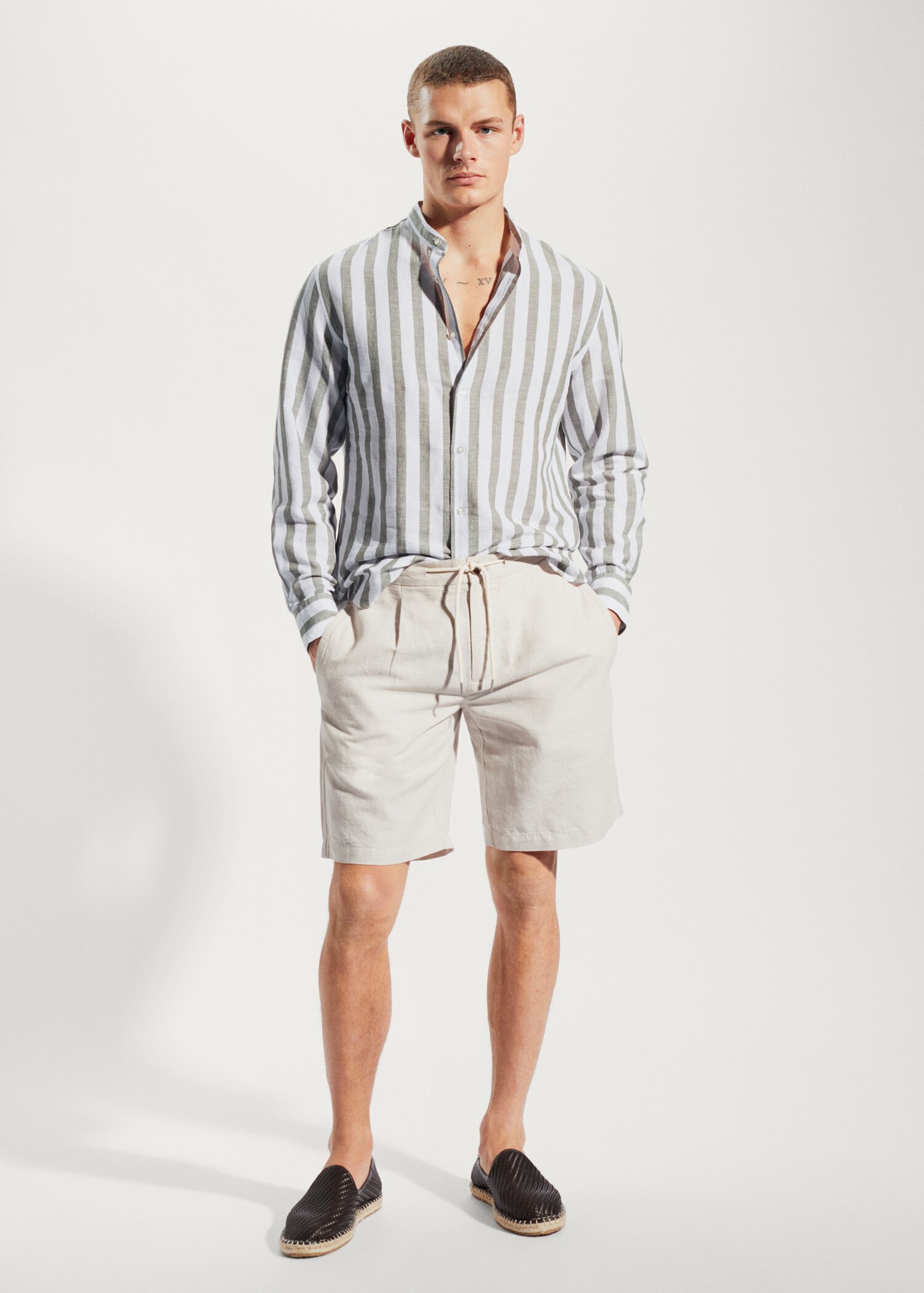 Camicia regular-fit lino righe - Piano generale