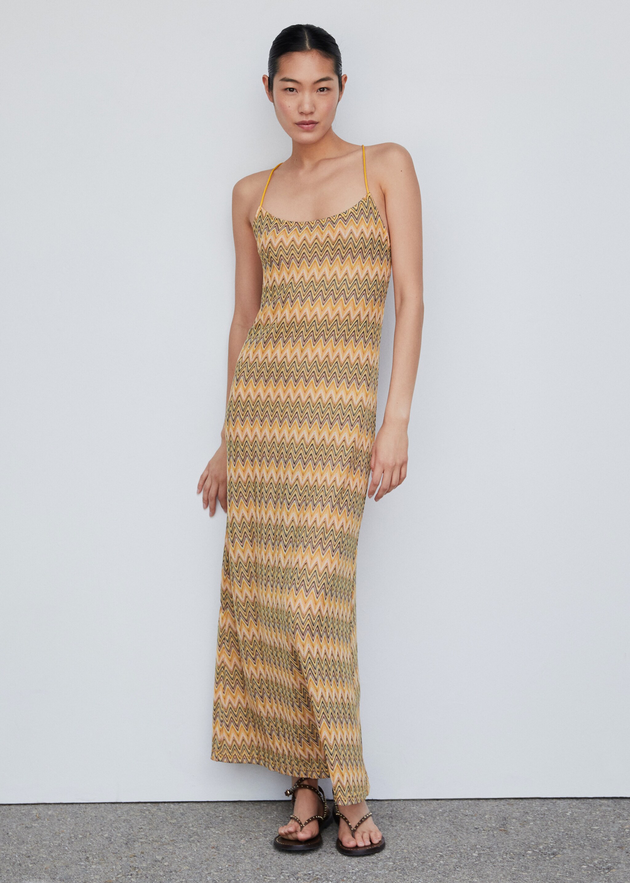 Kleid mit geometrischem Dessin - Allgemeine Ansicht