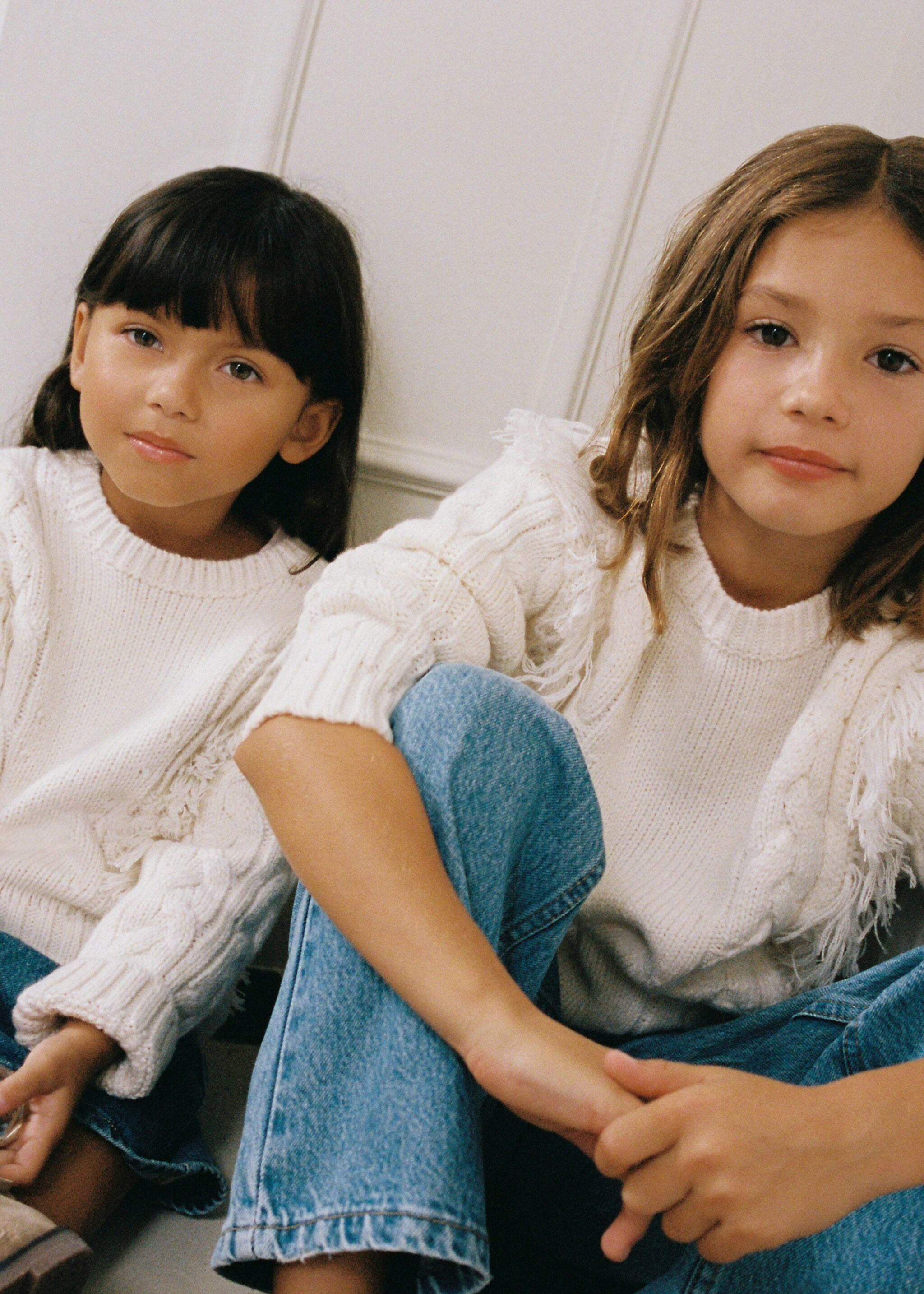 Fringes knit sweater - General plane