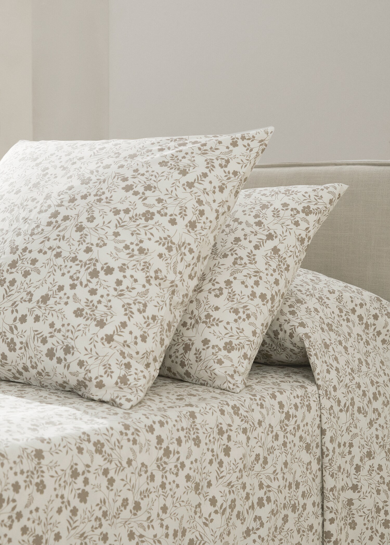 Flowers print pillowcase 50X75cm - General plane