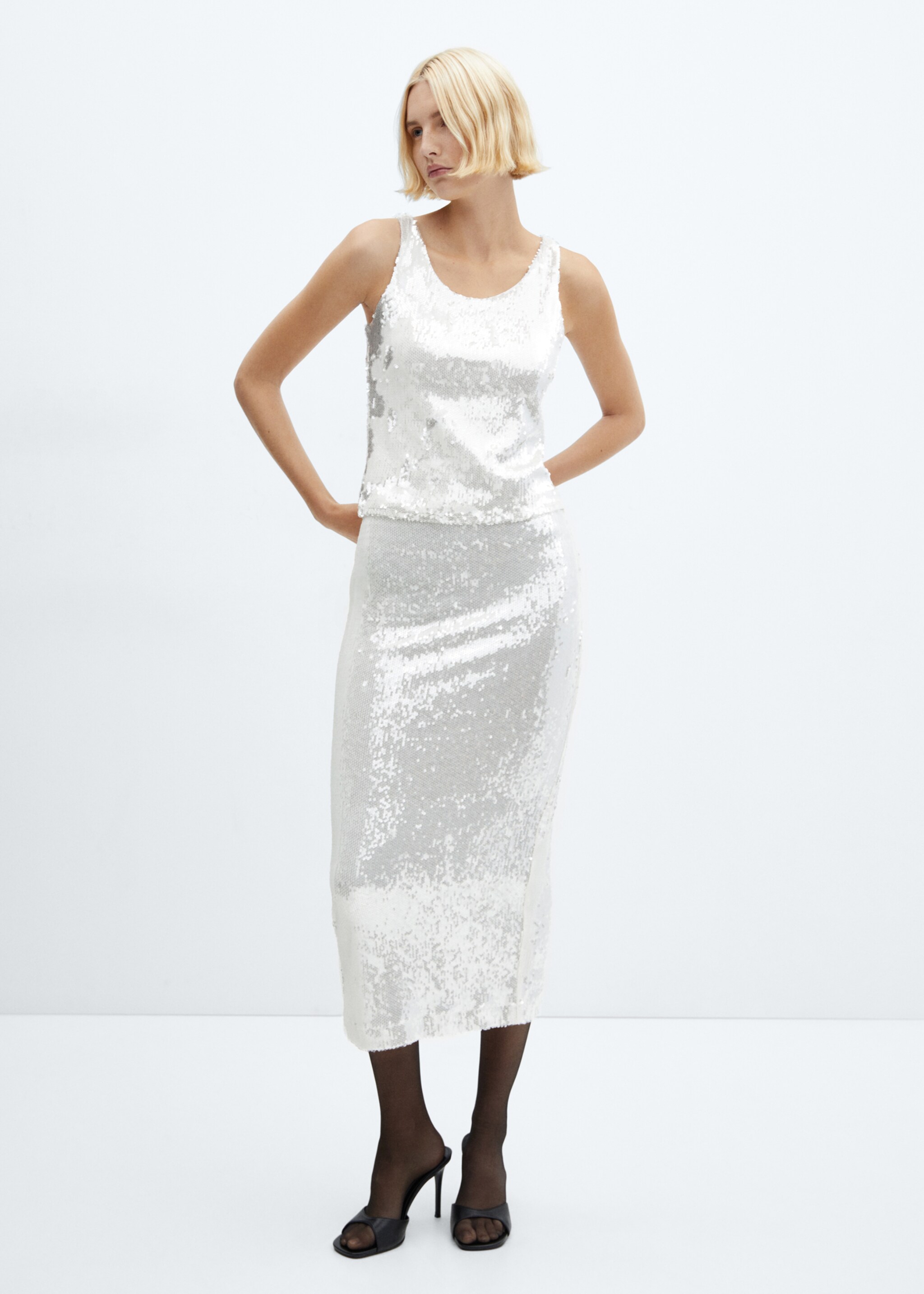 Sequined tank top - General plane