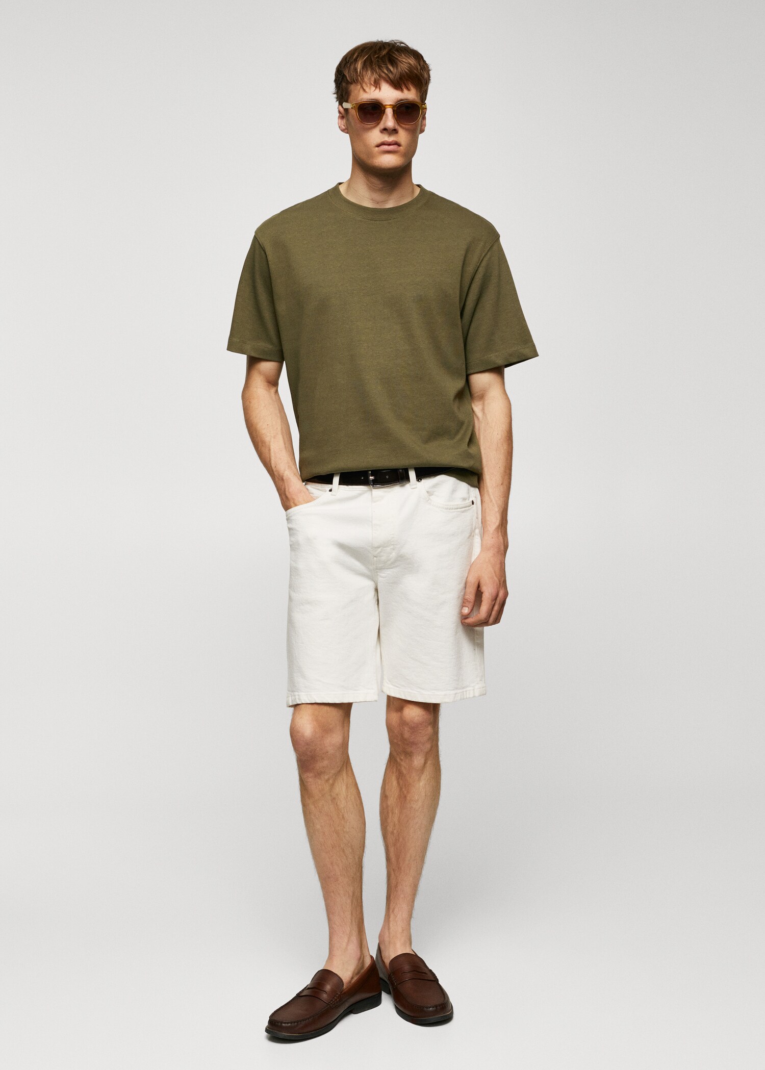Basic 100% cotton relaxed-fit t-shirt - General plane