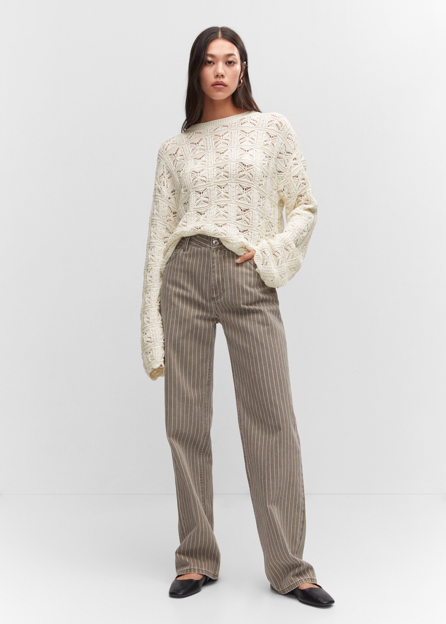 Open work-detail sweater - General plane
