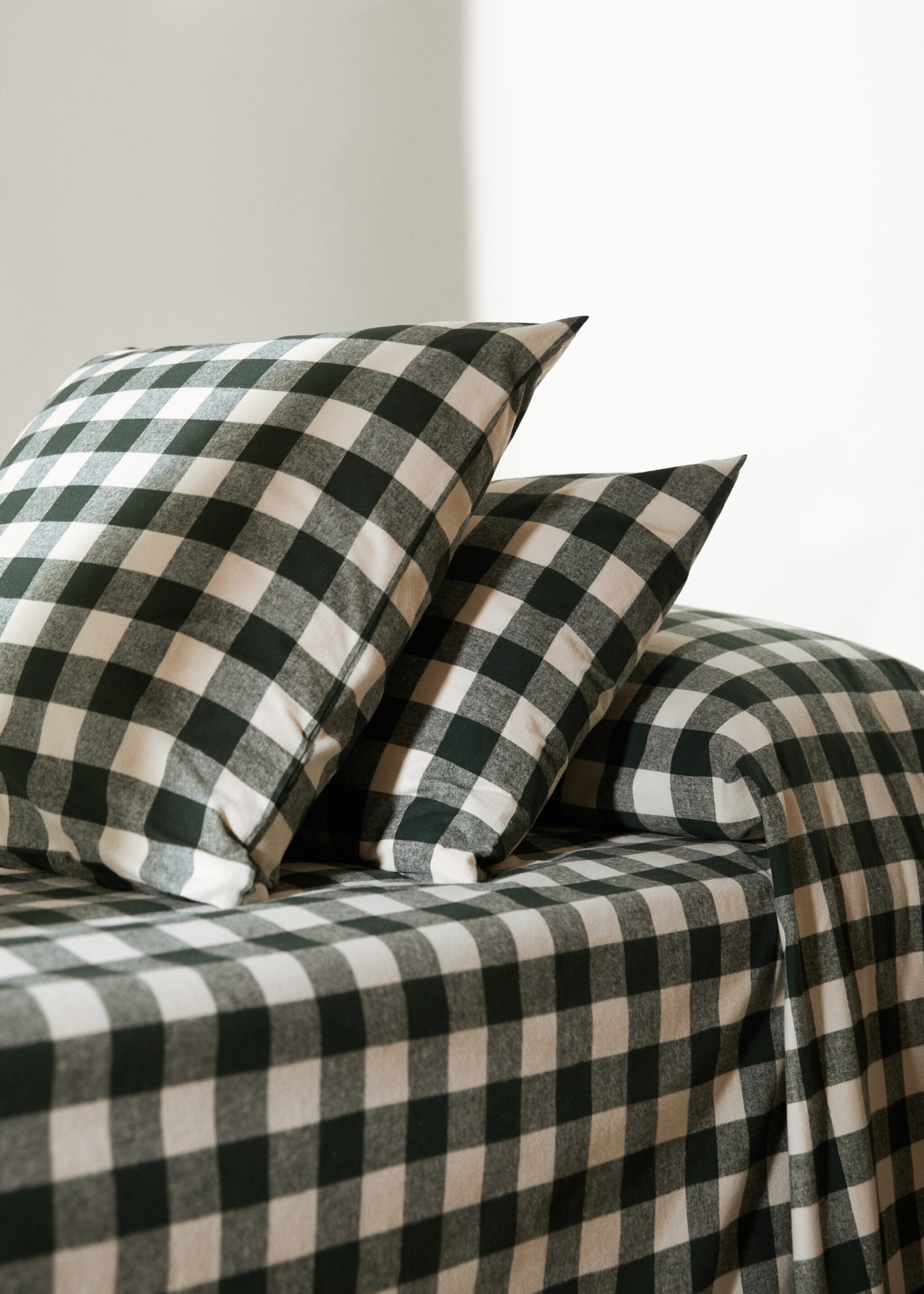 Two-tone check flannel pillowcase 50x75cm - General plane