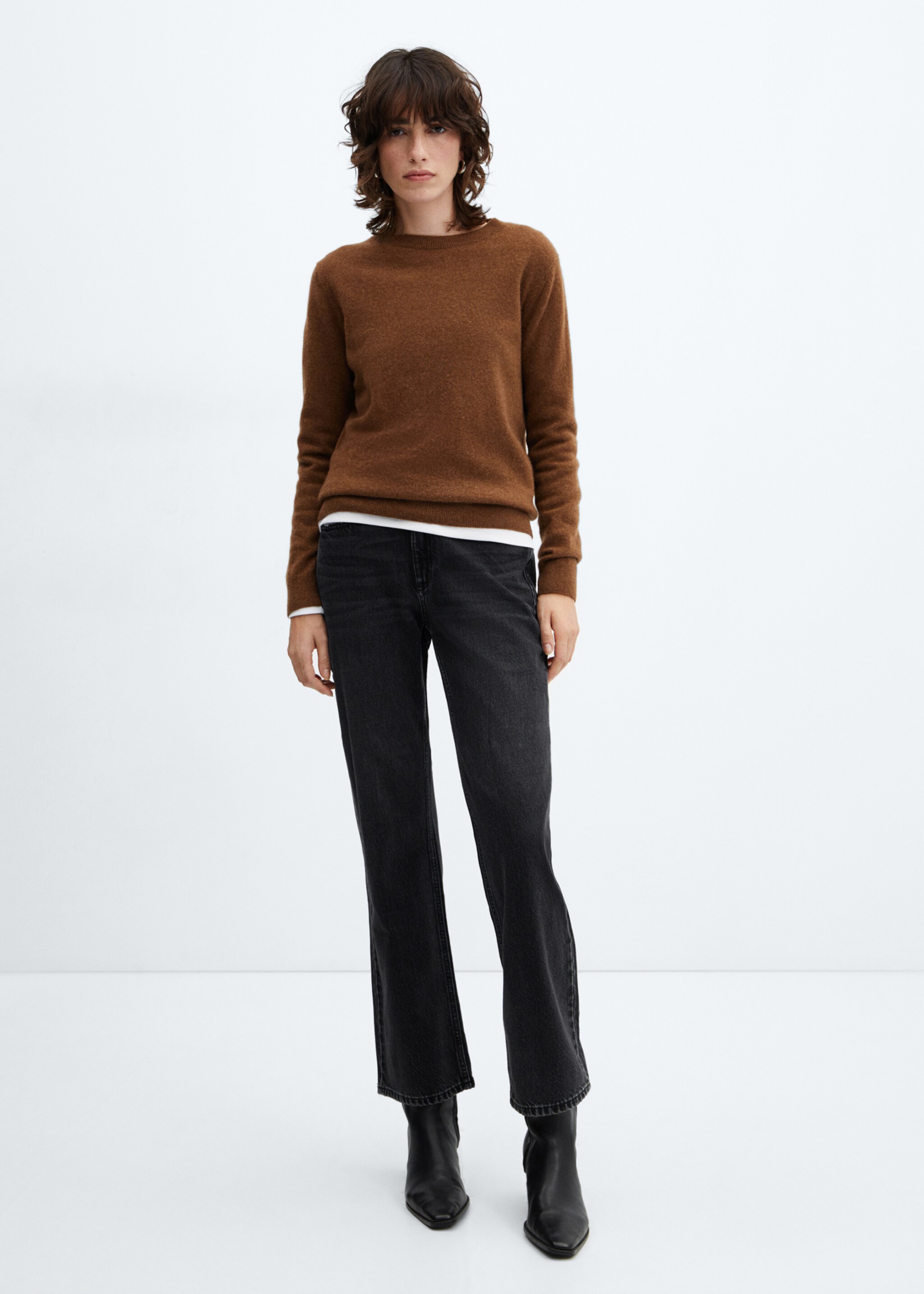 Mid-rise straight jeans - General plane