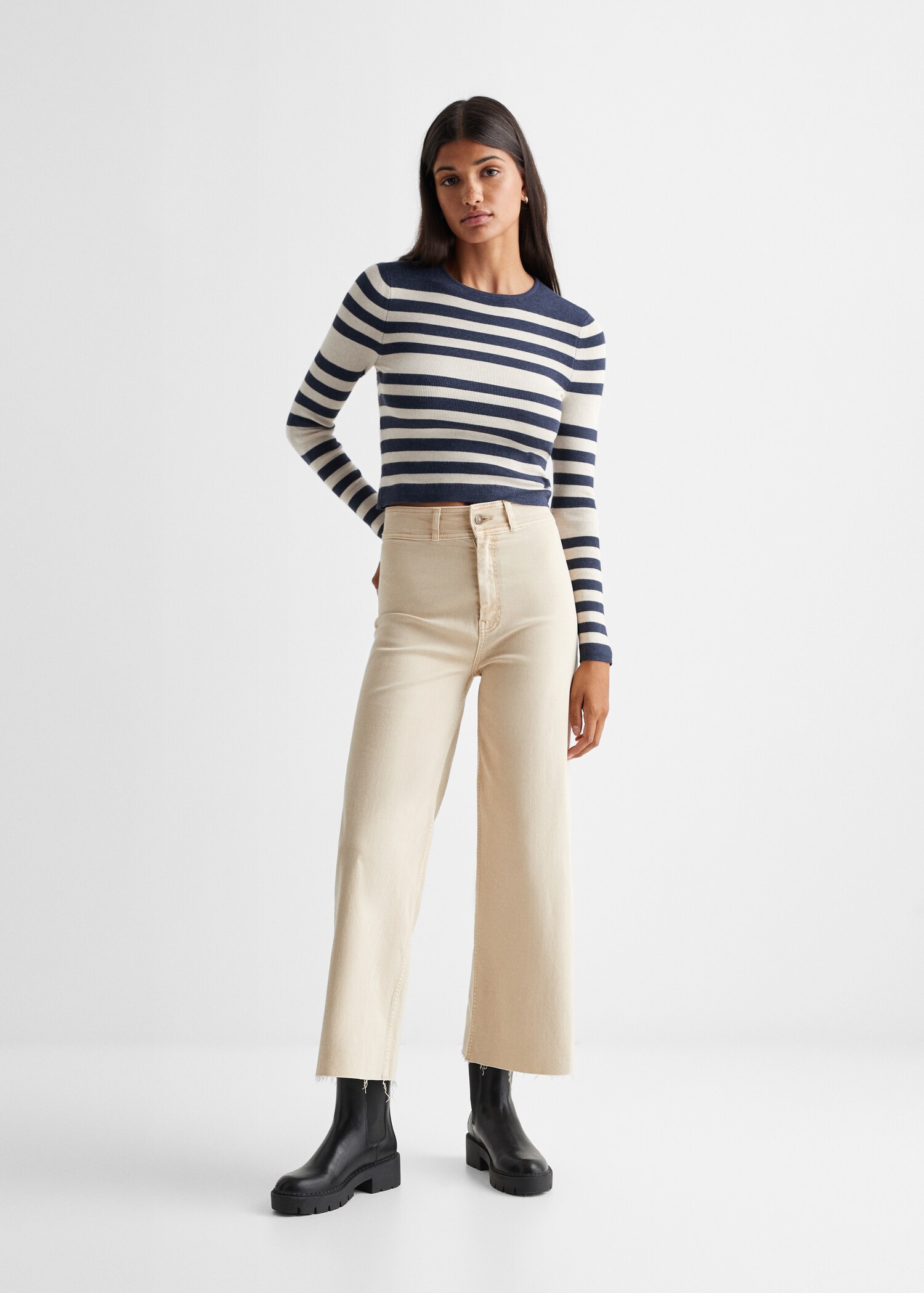 Knit striped sweater - General plane