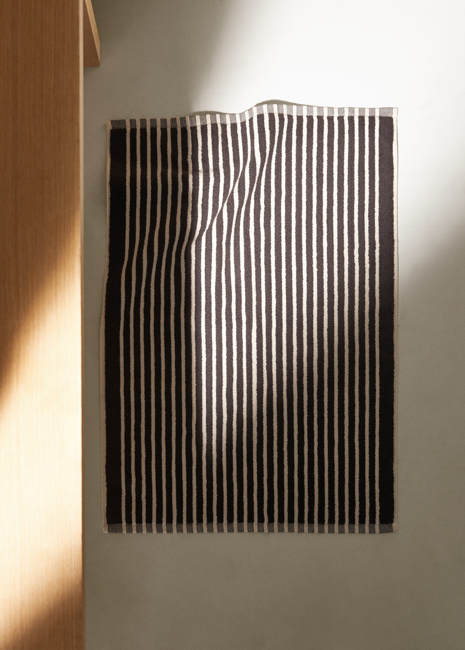 Striped cotton rug - General plane