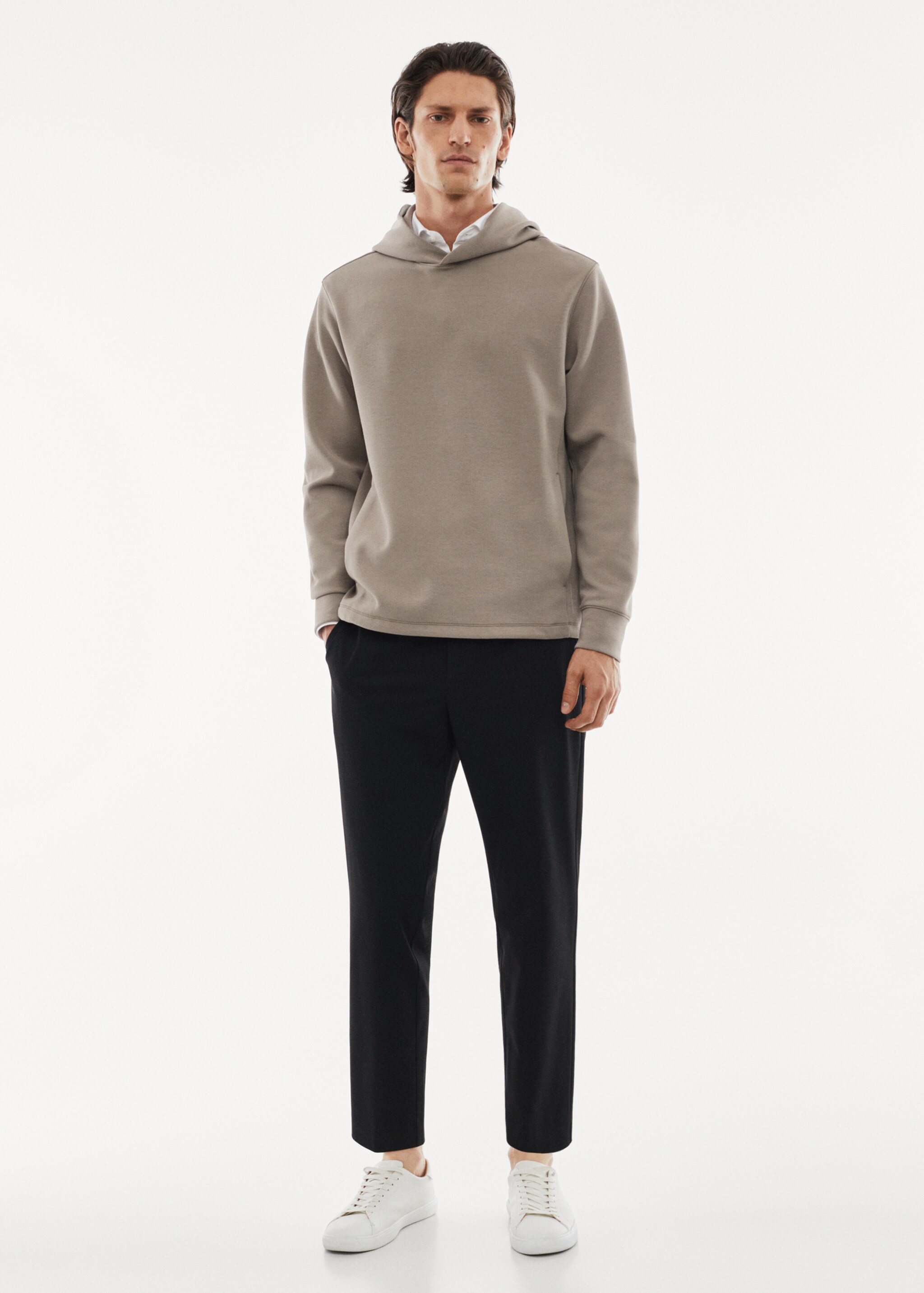 Beathable hooded sweatshirt - General plane