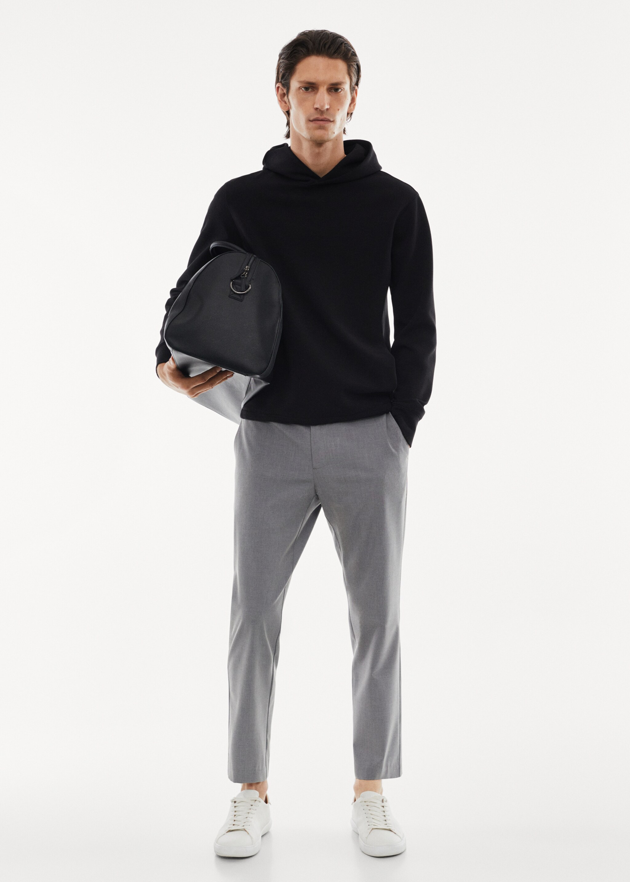 Beathable hooded sweatshirt - General plane, Black. Ref: 57025963-00.