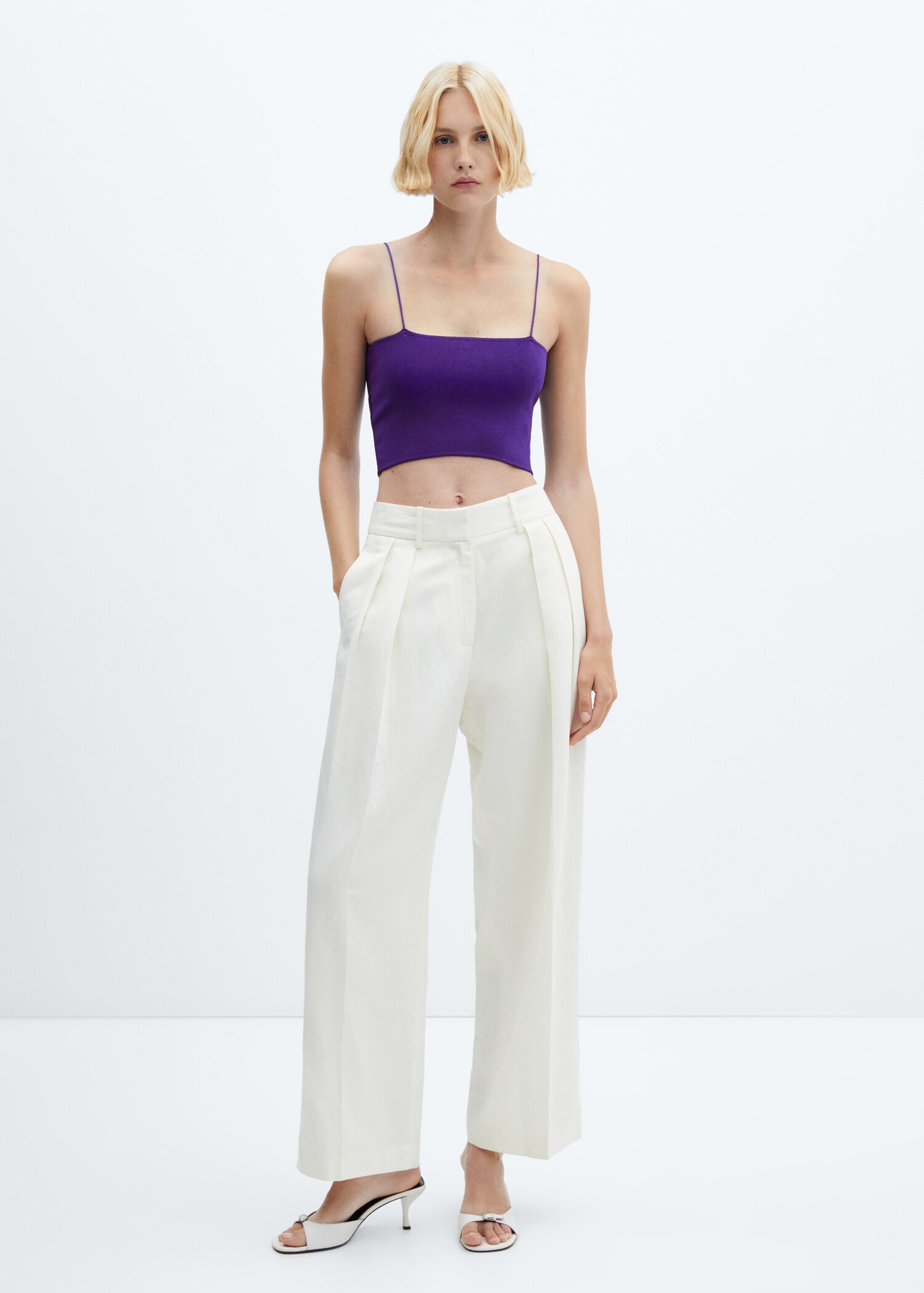Knitted cropped top - General plane