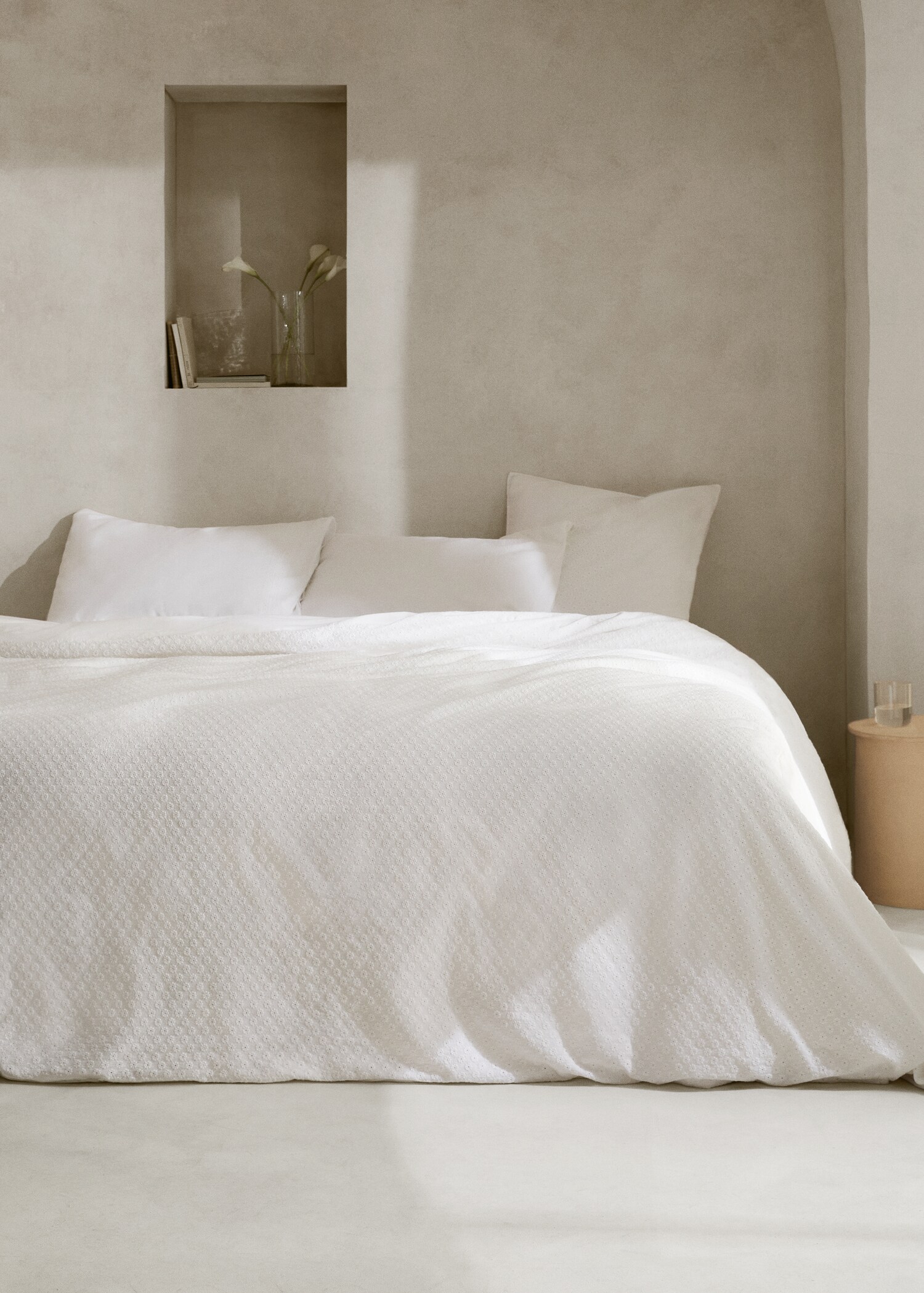 Cotton embroidered duvet cover Queen bed - General plane