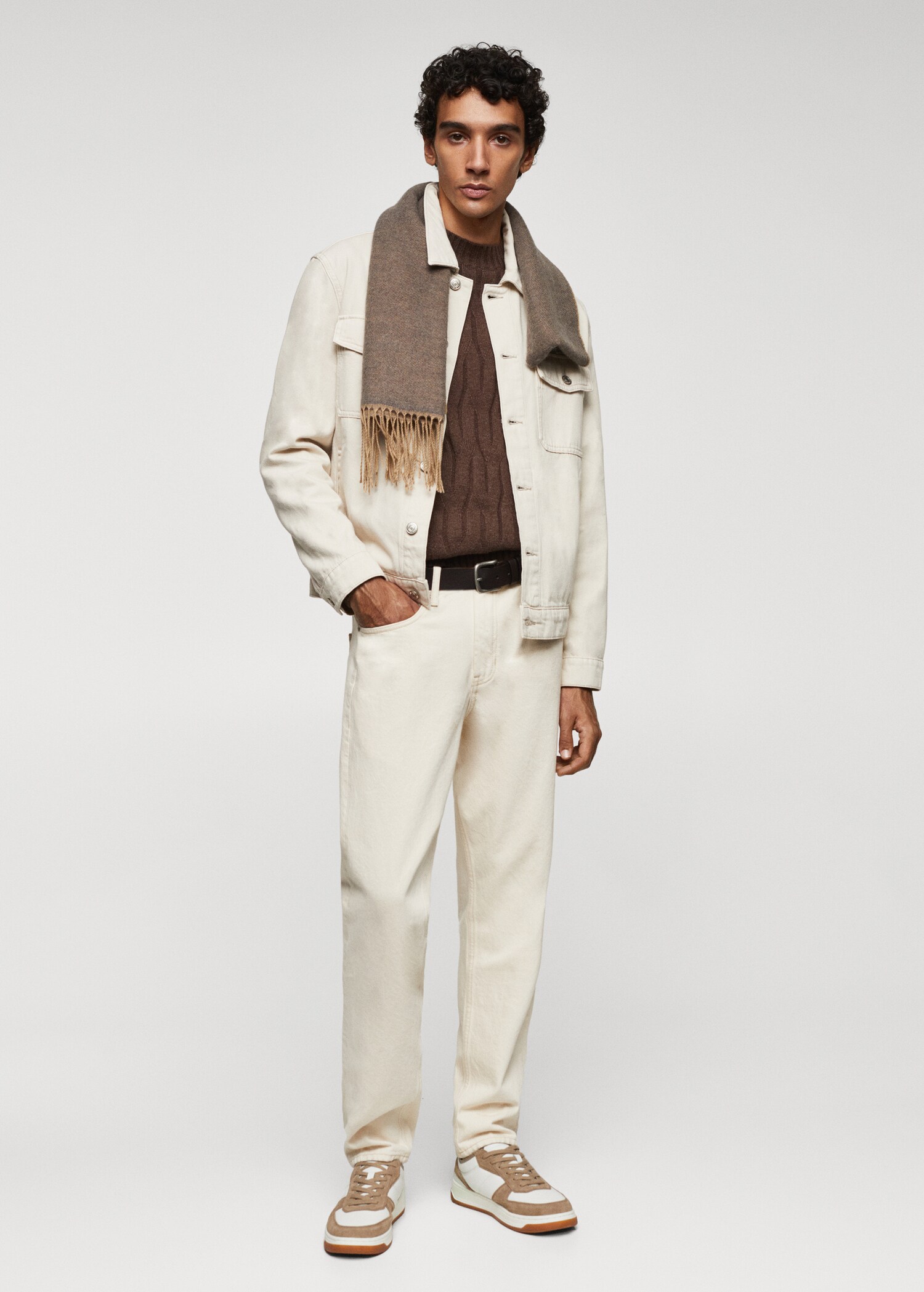 Combined leather trainers - General plane