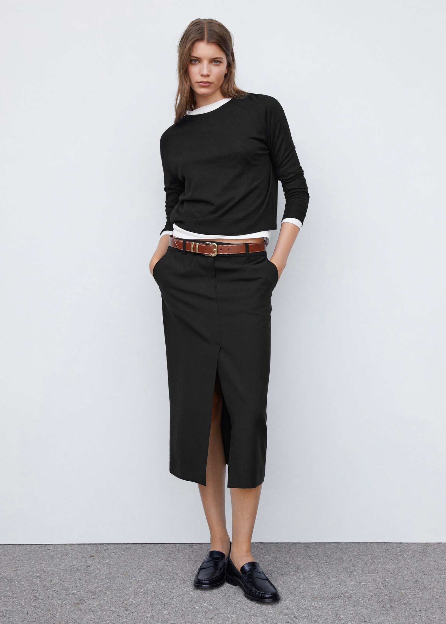 Fine-knit crew-neck sweater - General plane