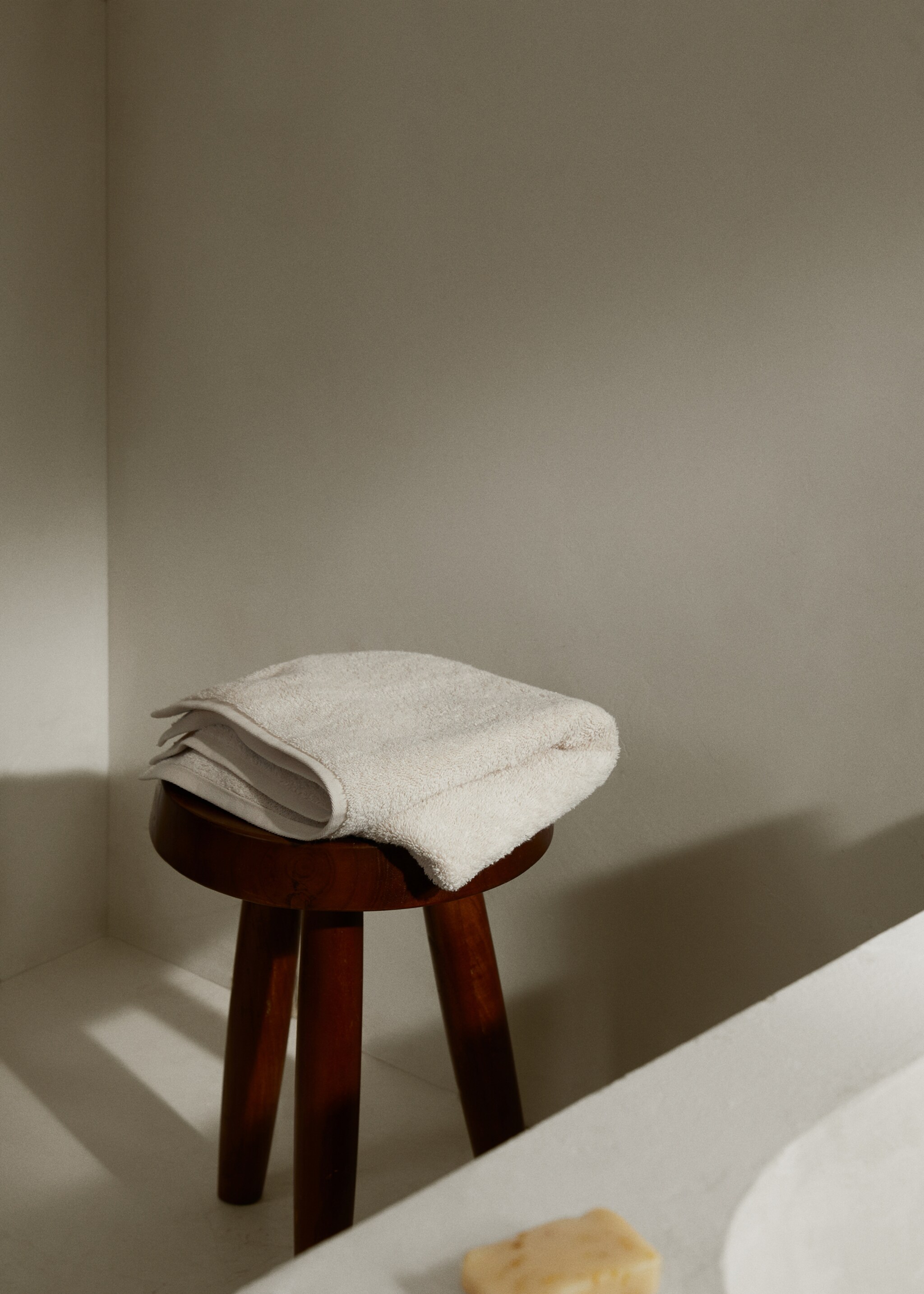 Handtuch aus Baumwolle 600 g/m2 50 x 90 cm - Allgemeine Ansicht, Beige. Ref: 57034785-00.