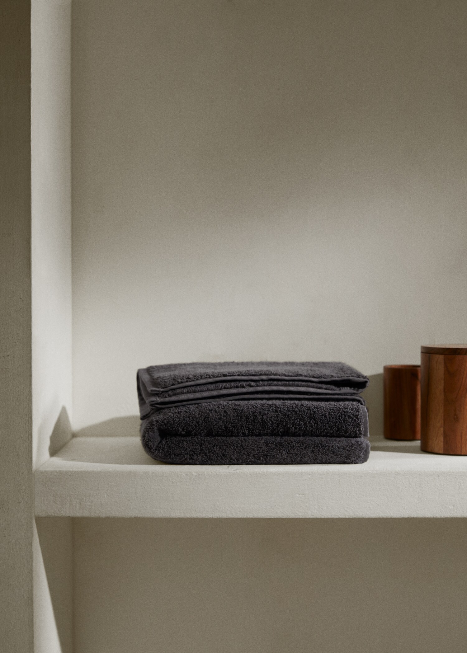 Toalla lavabo algodón 600gr/m2 50x90cm - Plano general