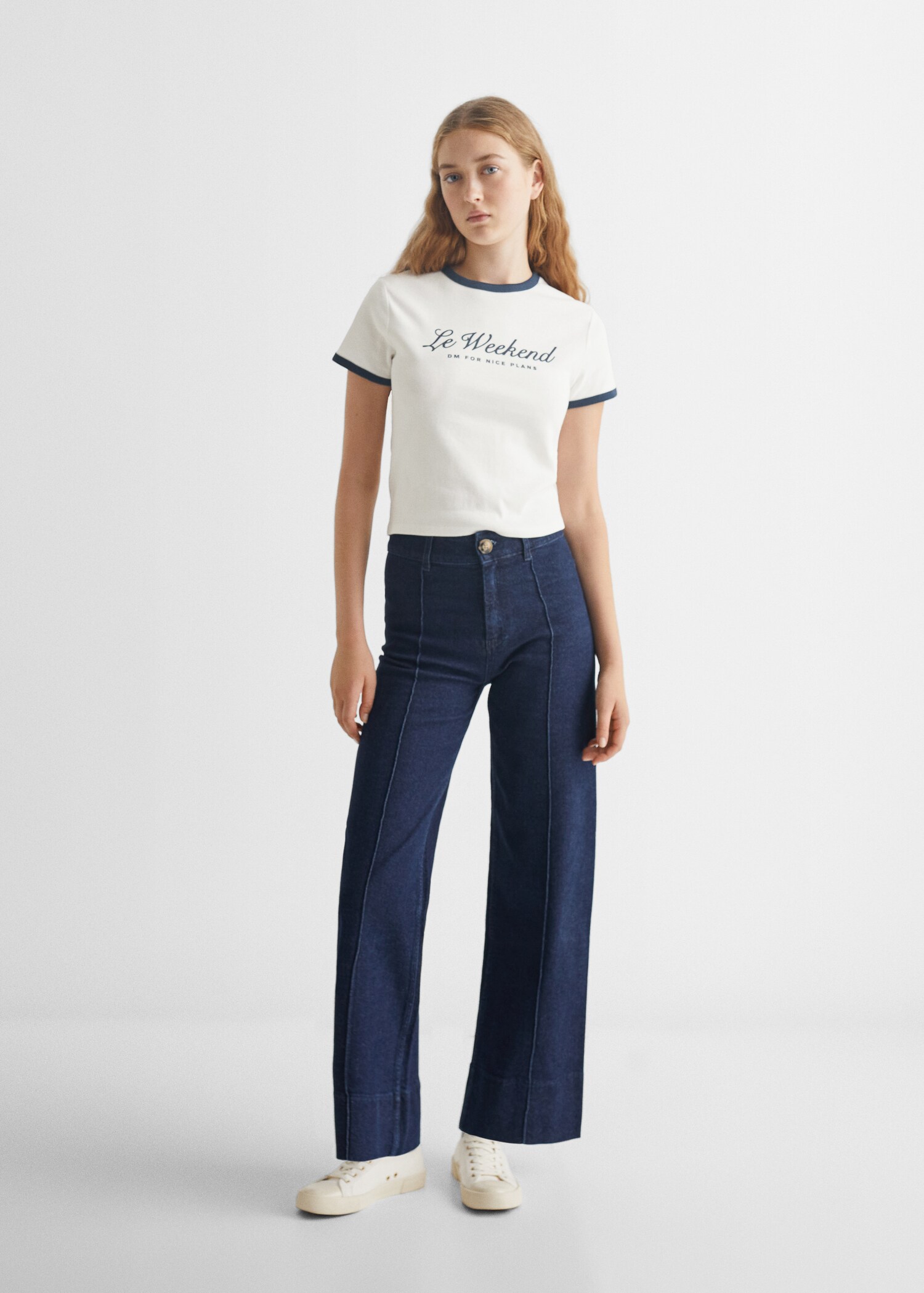 Camiseta crop mensaje - Plano general